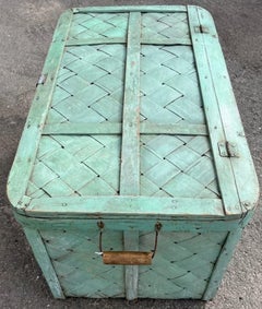 19Thc Original Mint Green Storage Basket w/ Handles