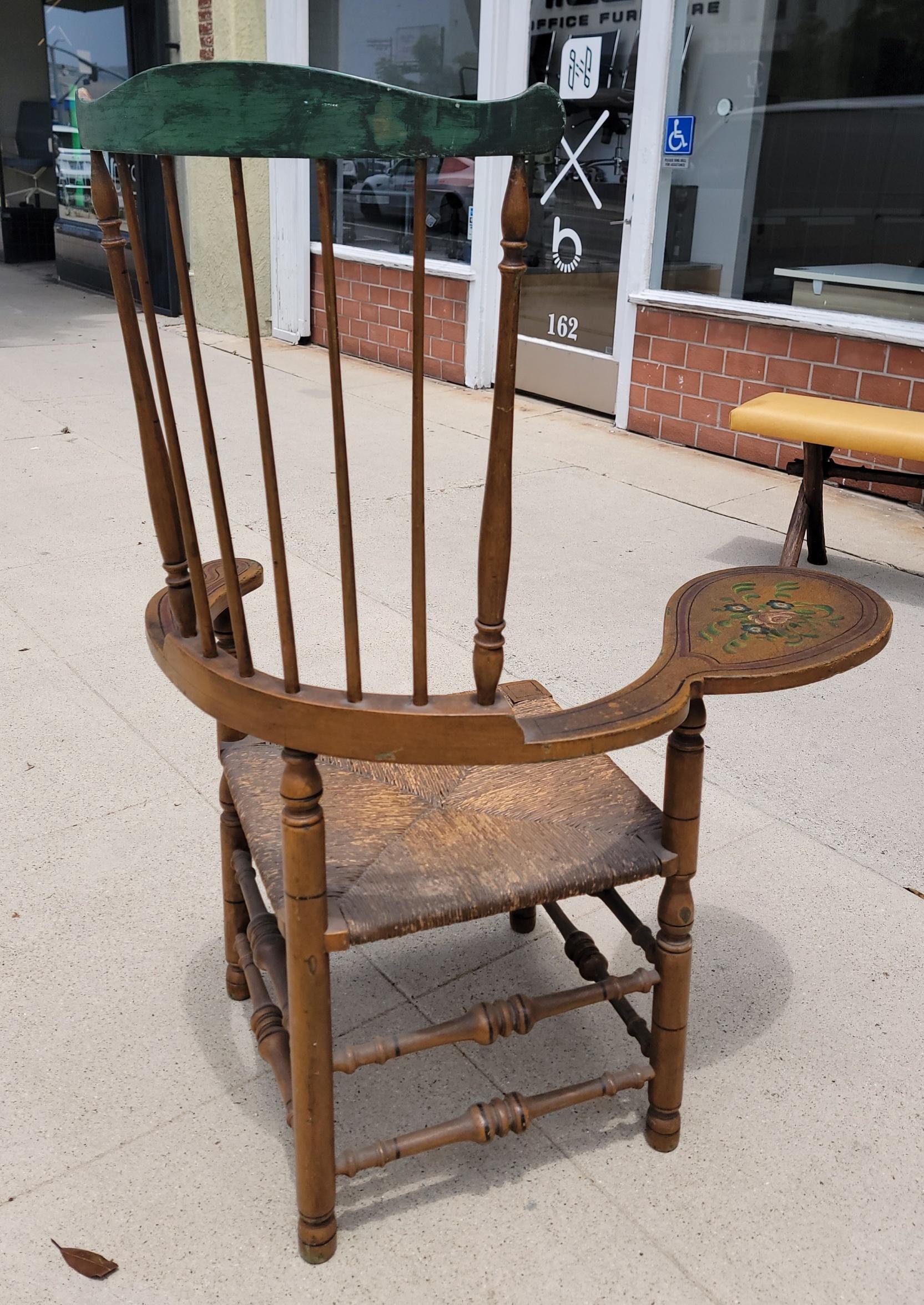 Fait main 19Thc Original Paint Decorated Writing Arm Windsor Chair en vente