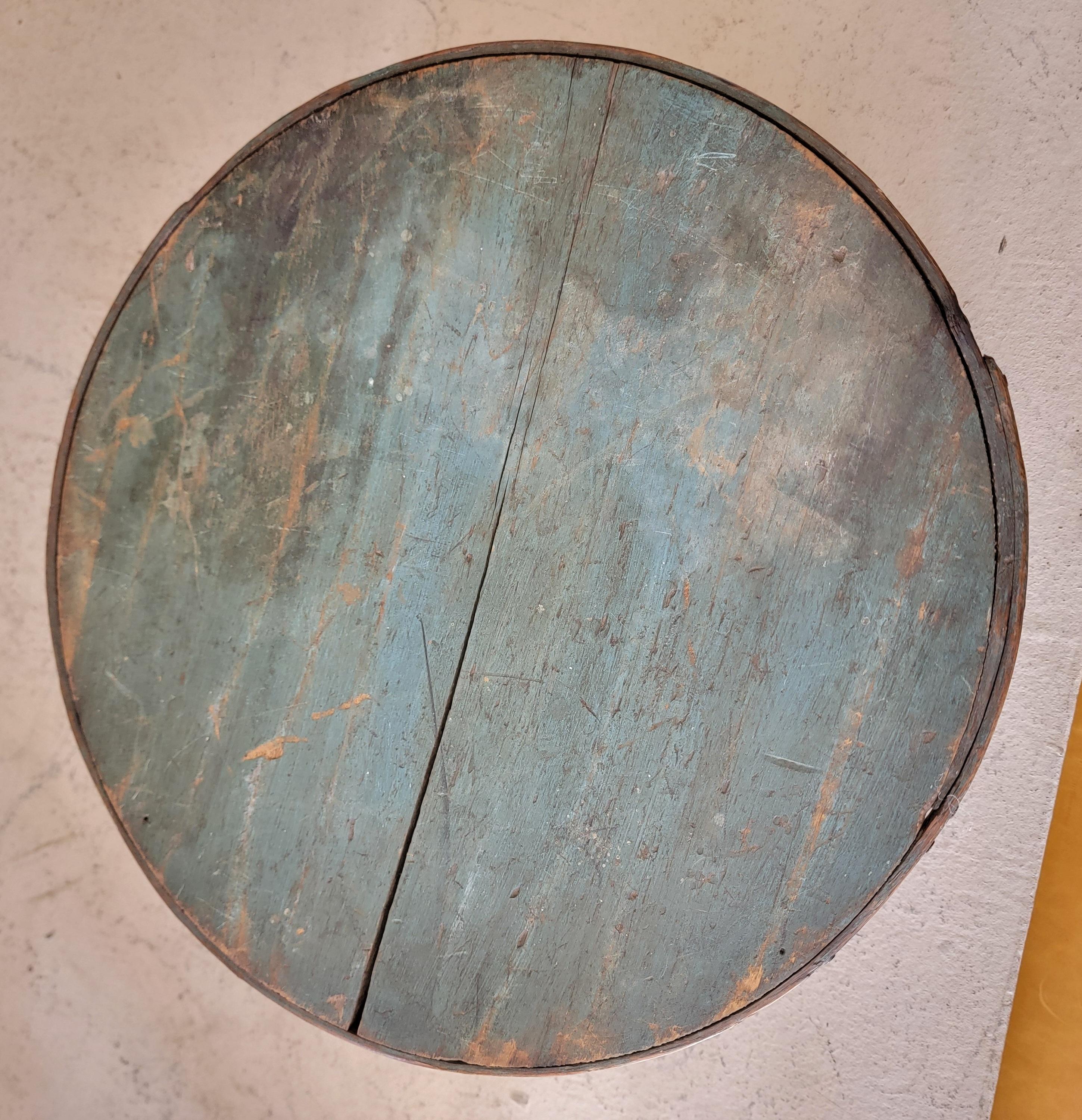 19thc Original Painted Blue / Aqua   Pantry Box In Good Condition For Sale In Los Angeles, CA
