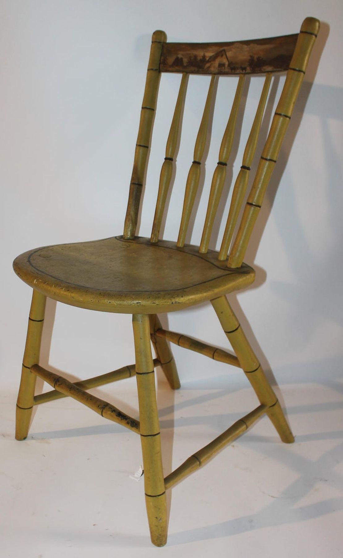 19. Jahrhundert Original bemalte und verzierte NE-Stühle (Holz) im Angebot