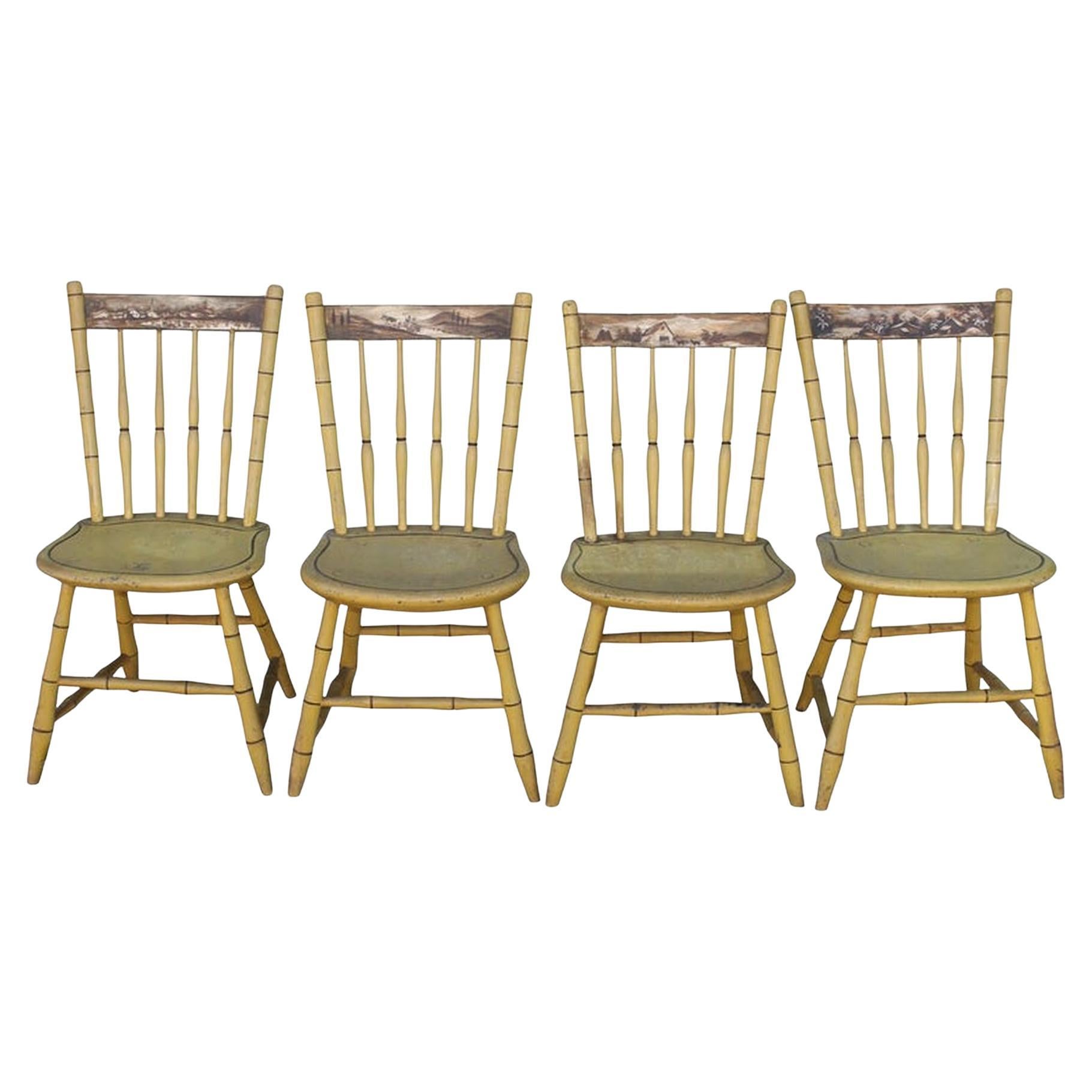 Chaises NE originales peintes et décorées du 19e siècle
