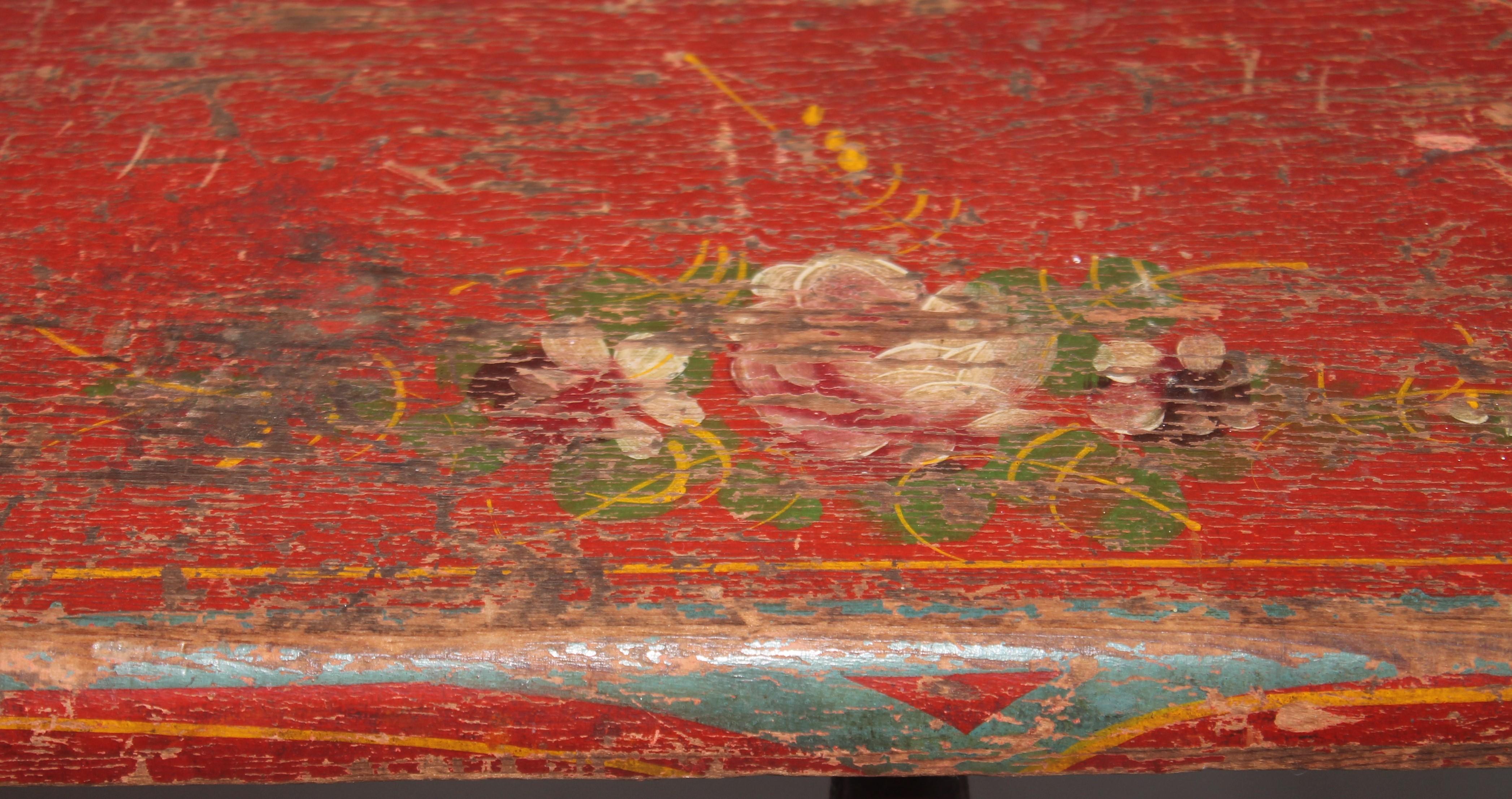 19thc Original Painted Miniature Settee From Pennsylvania For Sale 1