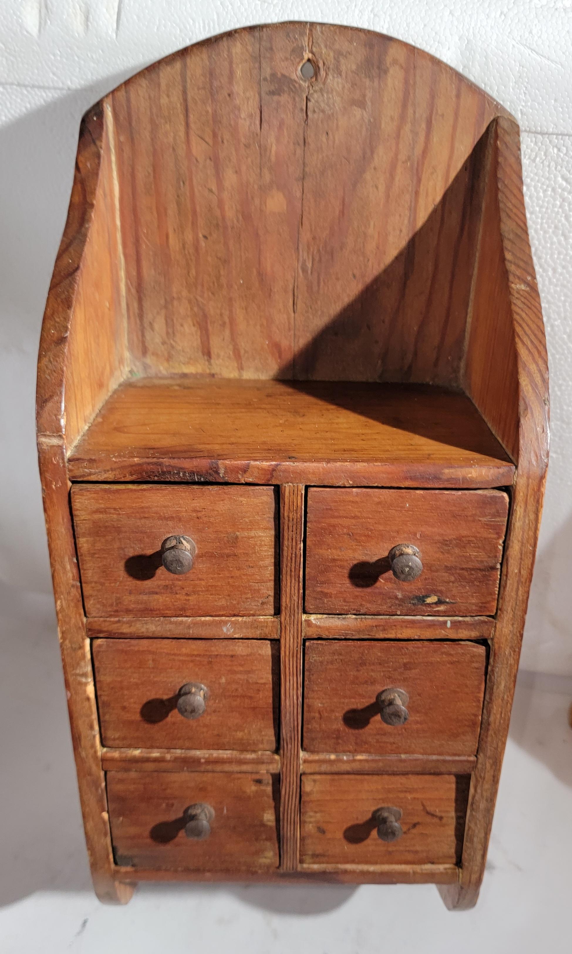 19th Century Original Pine Wall Spice Box In Good Condition In Los Angeles, CA