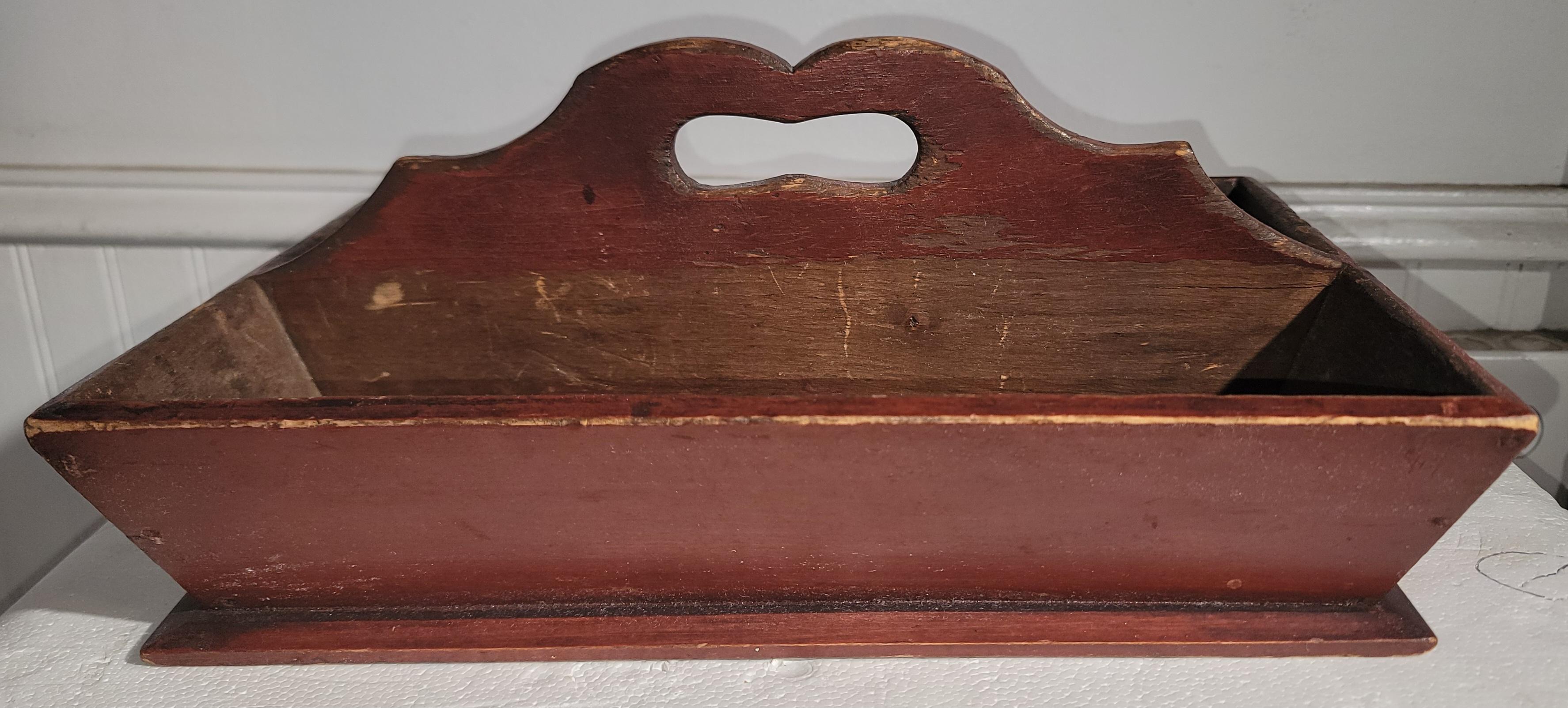 19Thc Original rot bemalt Besteck / Messer Box (Adirondack) im Angebot