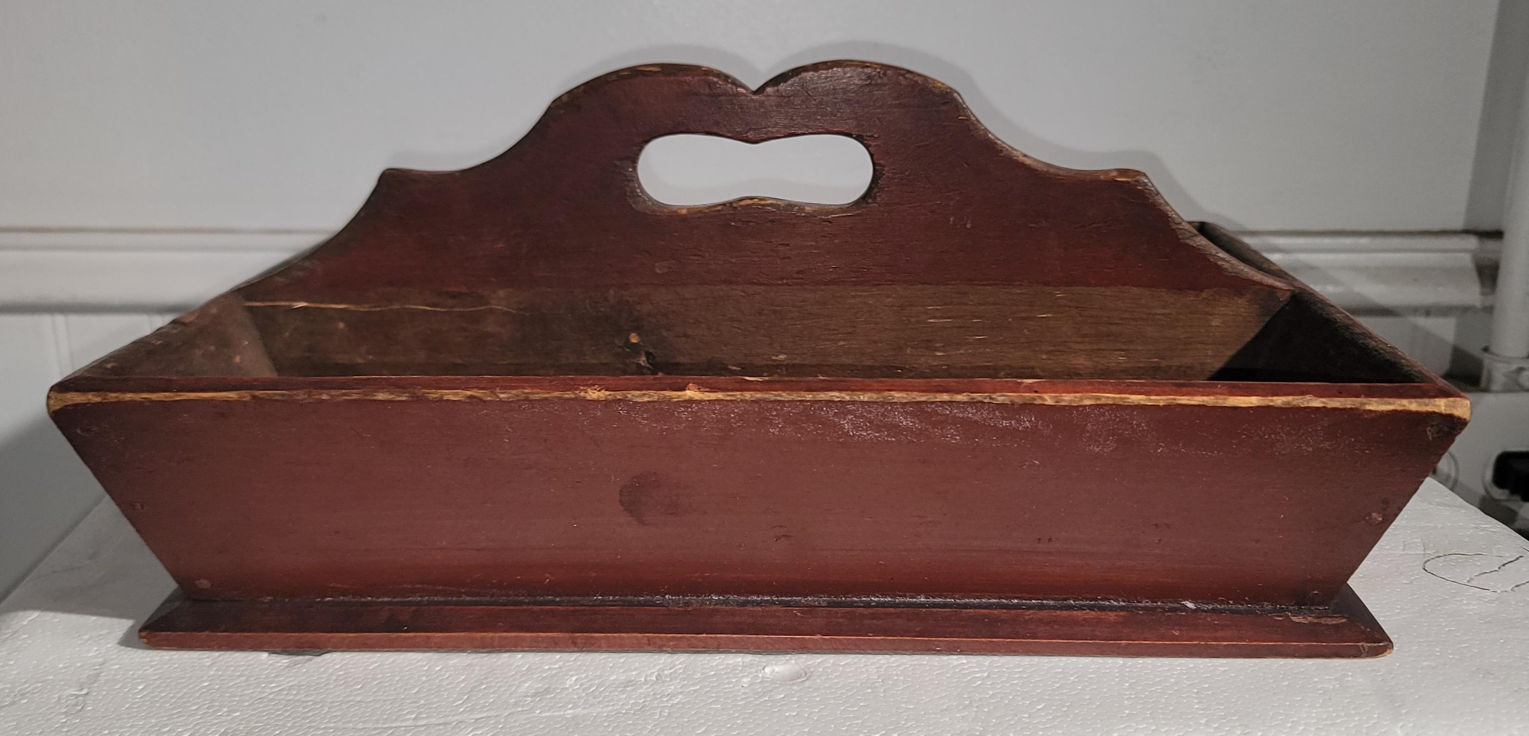 19Thc Original rot bemalt Besteck / Messer Box (Handgefertigt) im Angebot