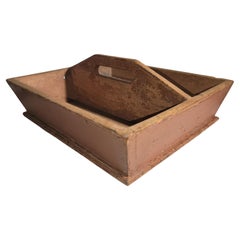 Coutellerie originale peinte au saumon du 19ème siècle (boîte à couteaux)