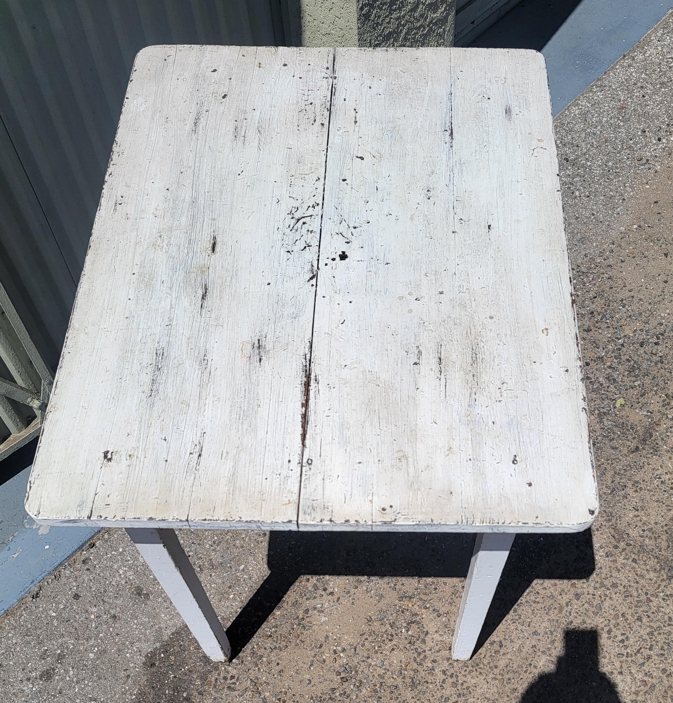 American 19thc Original White Painted Farm Table For Sale