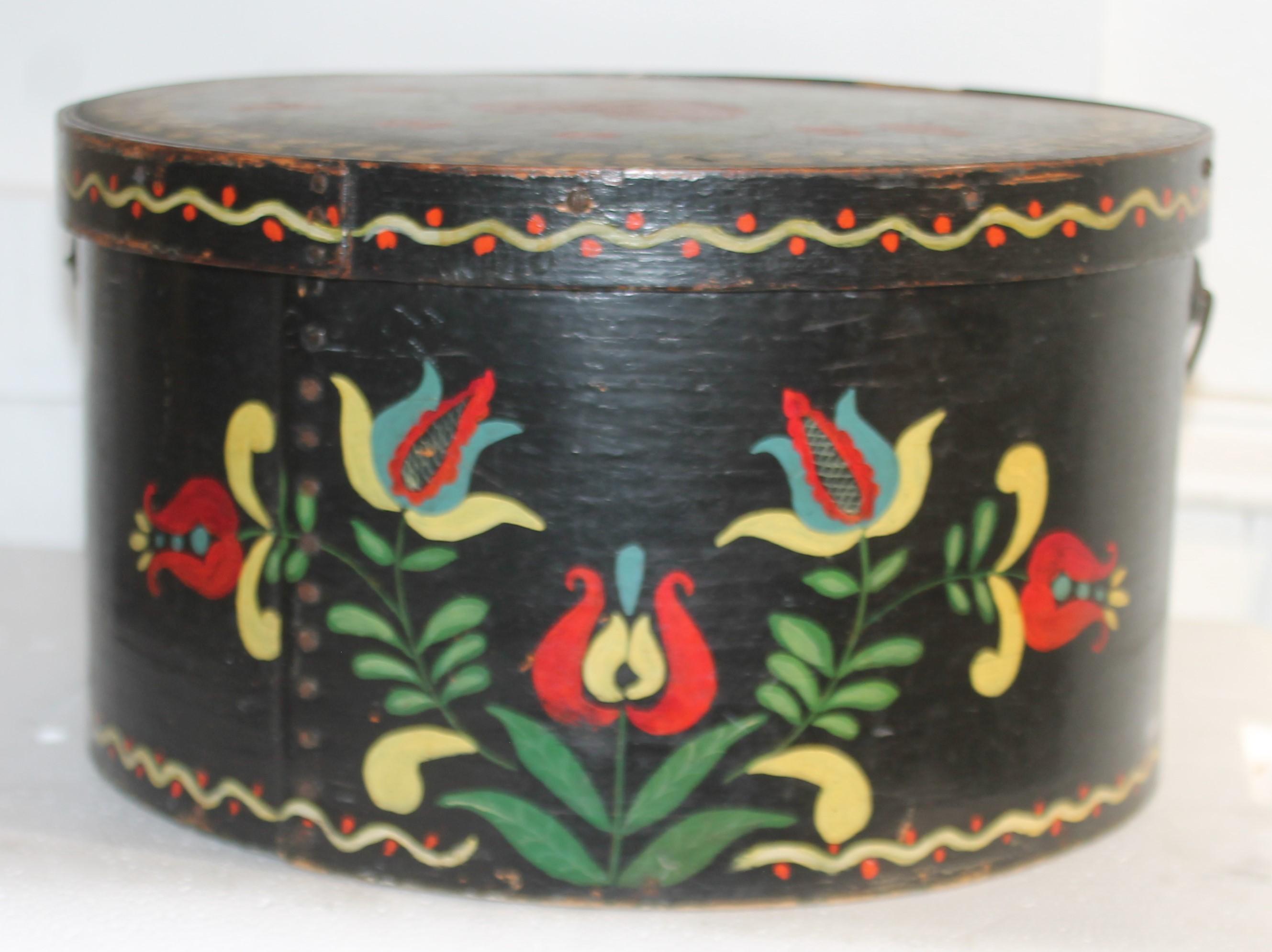 19Thc Pintura Decorada Pa. Caja de despensa holandesa Pintado a mano en venta