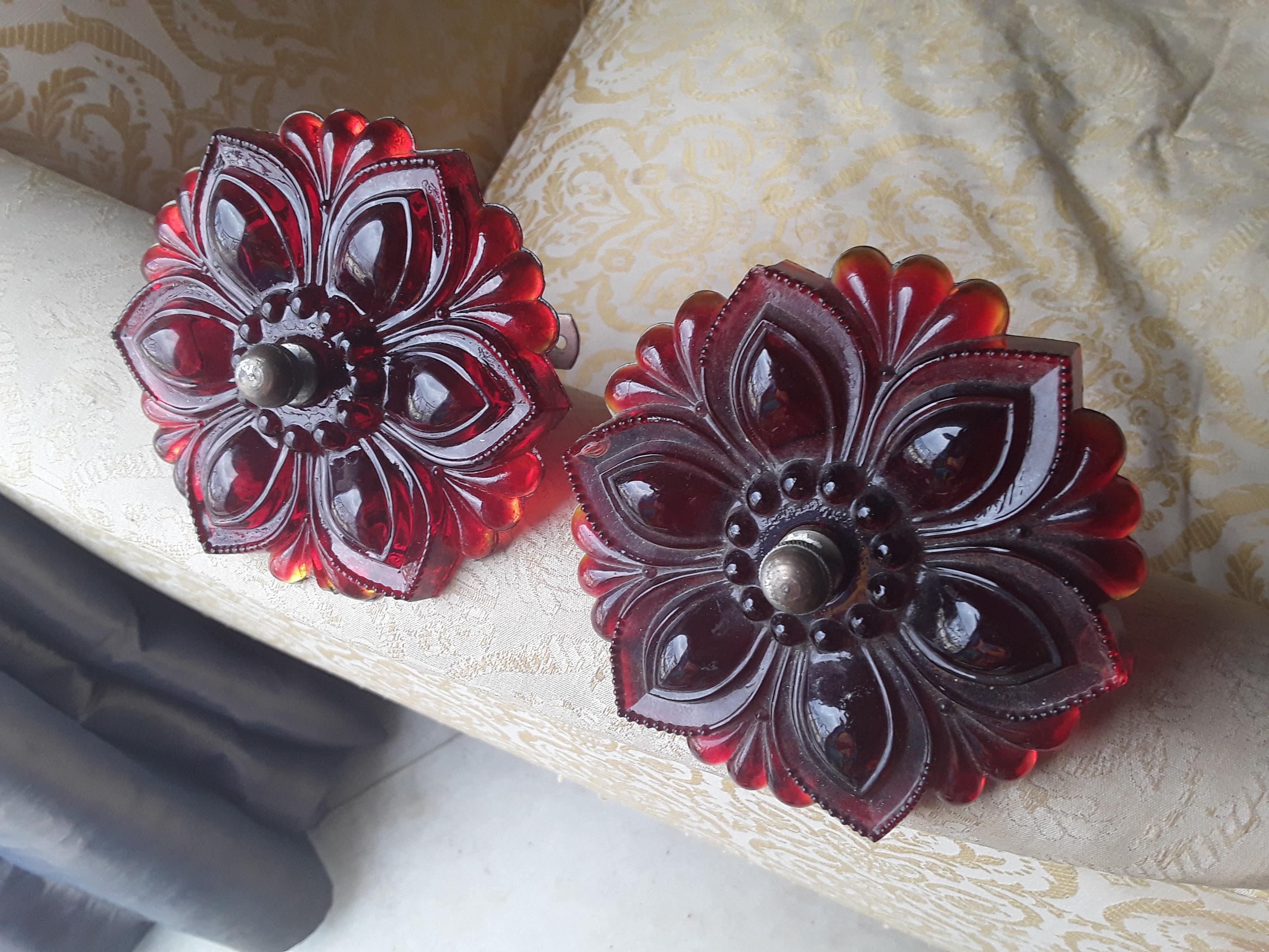 19thc Pair Art Nouveau Ruby Red Art Glass Flowers - Drapery Tiebacks For Sale 5