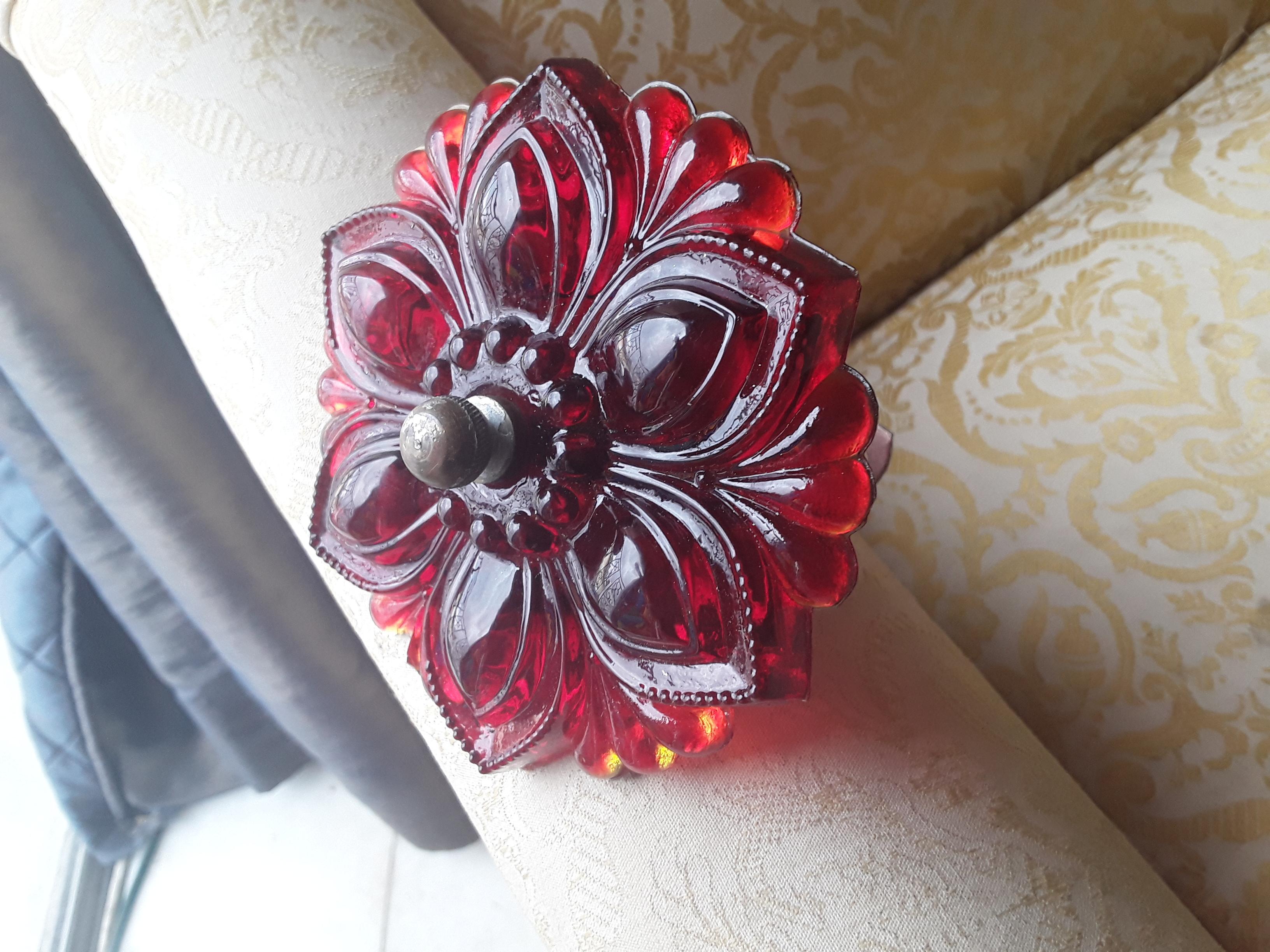 19thc Pair Art Nouveau Ruby Red Art Glass Flowers - Drapery Tiebacks For Sale 3