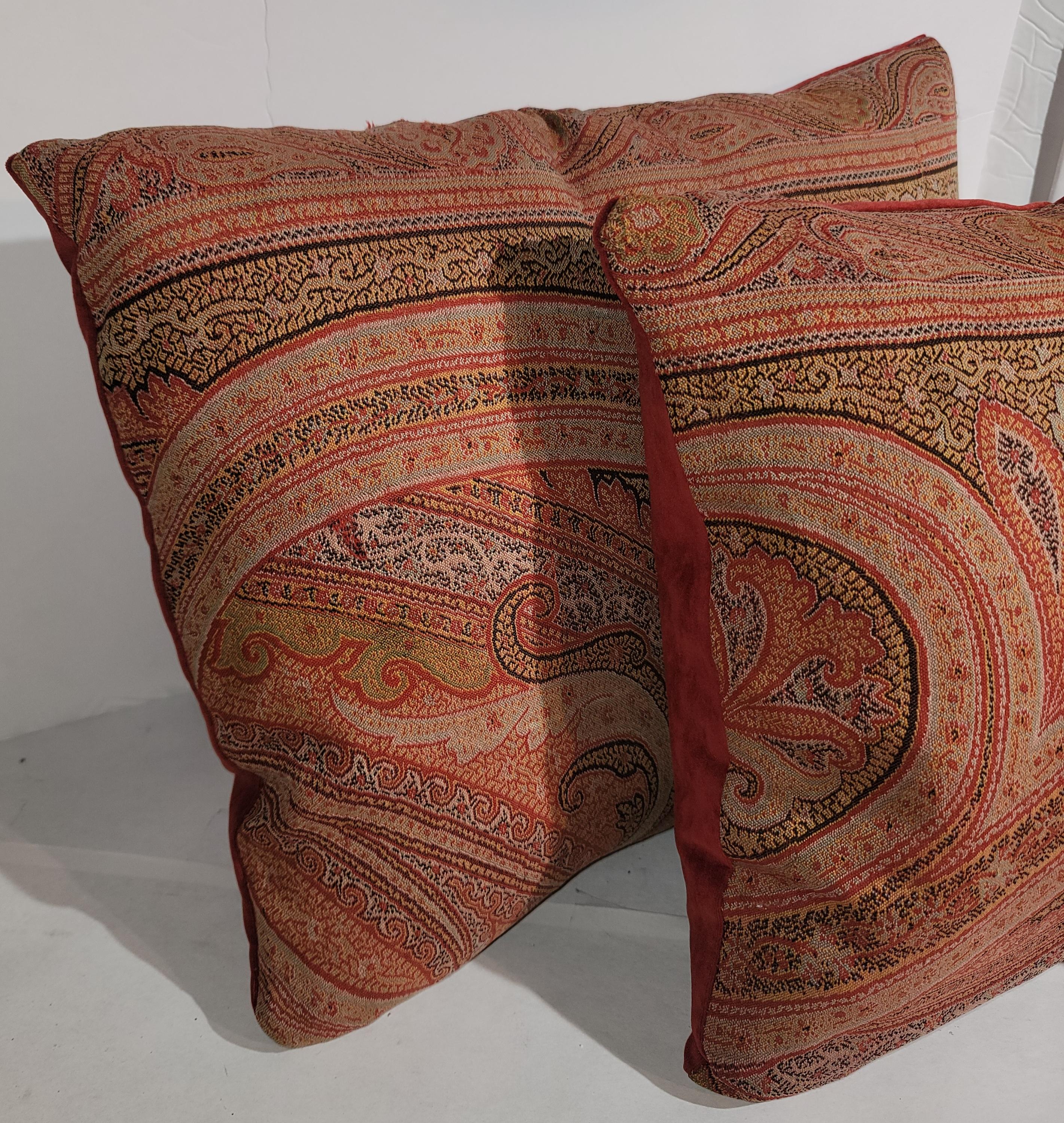 19Thc Paisley Pillows With Burnt Rust  Velvet  Backings-Pair In Good Condition For Sale In Los Angeles, CA