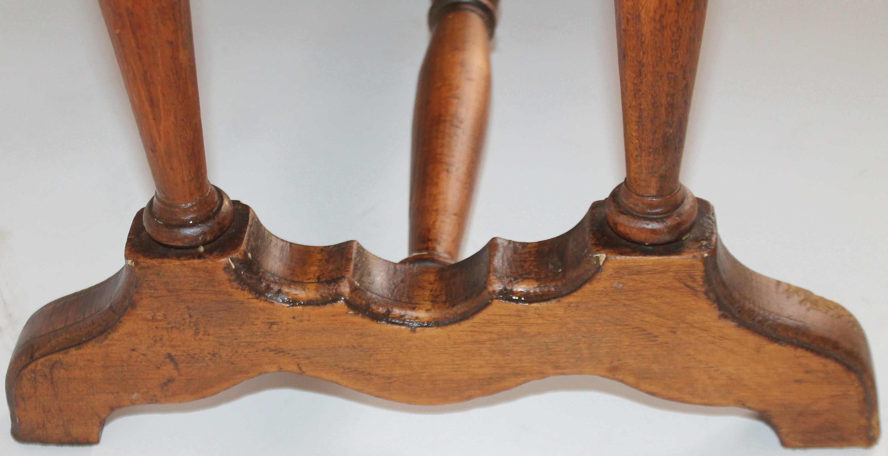19th Century Pine Oval Coffee / Side Small Table 1