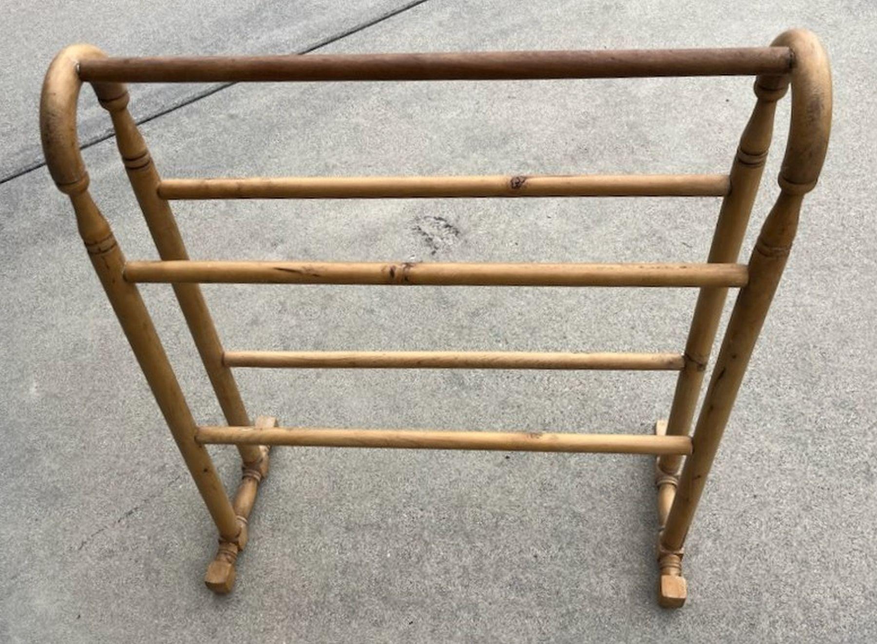 American 19Thc Pine Quilt Rack From New England