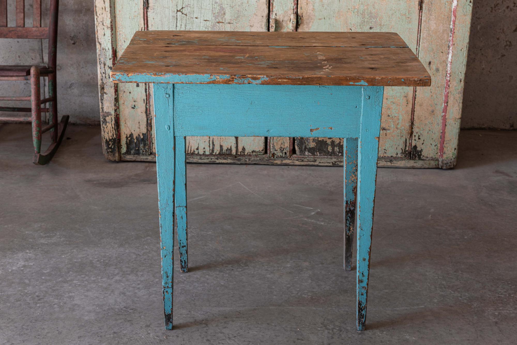 19thC Country Rustic Painted Side Table 1