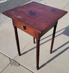 Mesa auxiliar / mesilla de noche Ranch House 19Thc
