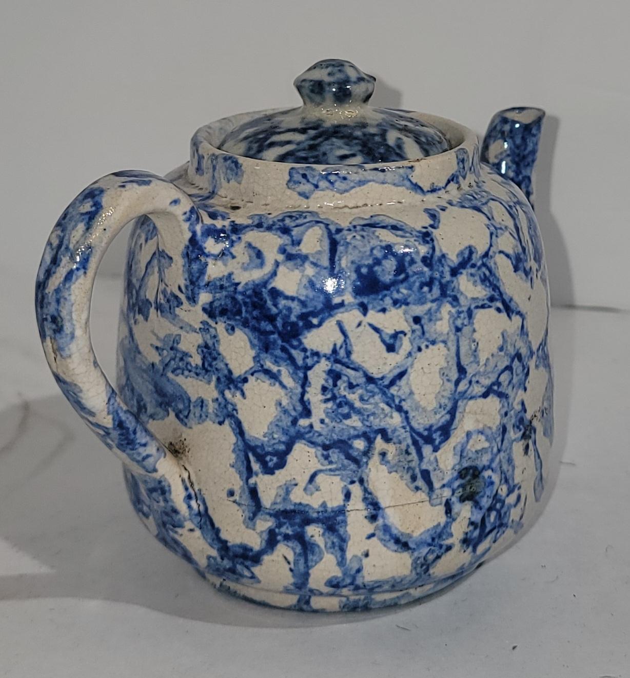 This very early and rare 19thc sponge ware one cup tea pot is in pristine condition.This wonderful little charming piece is a great addition to any collection.