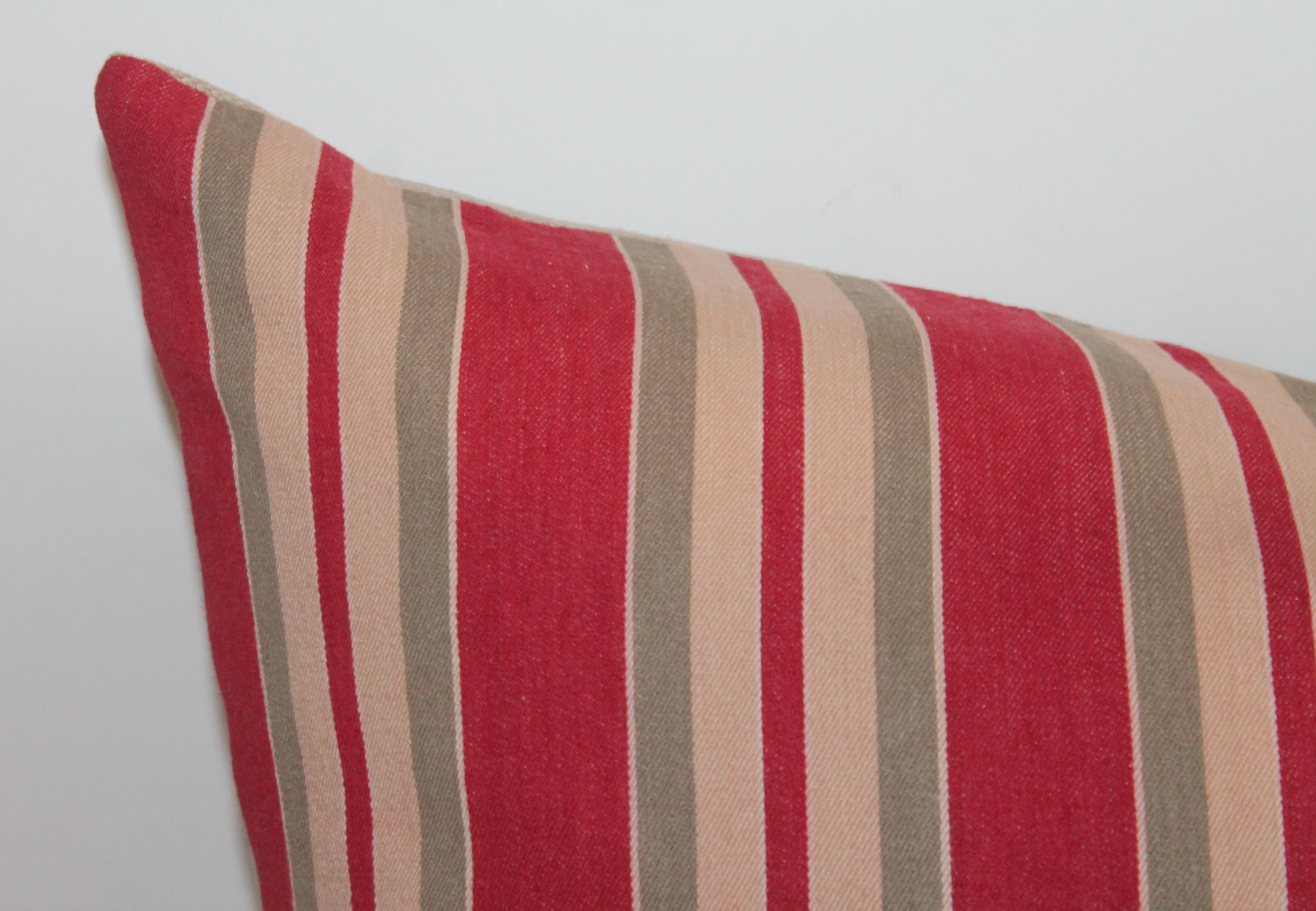 red and white stripe throw