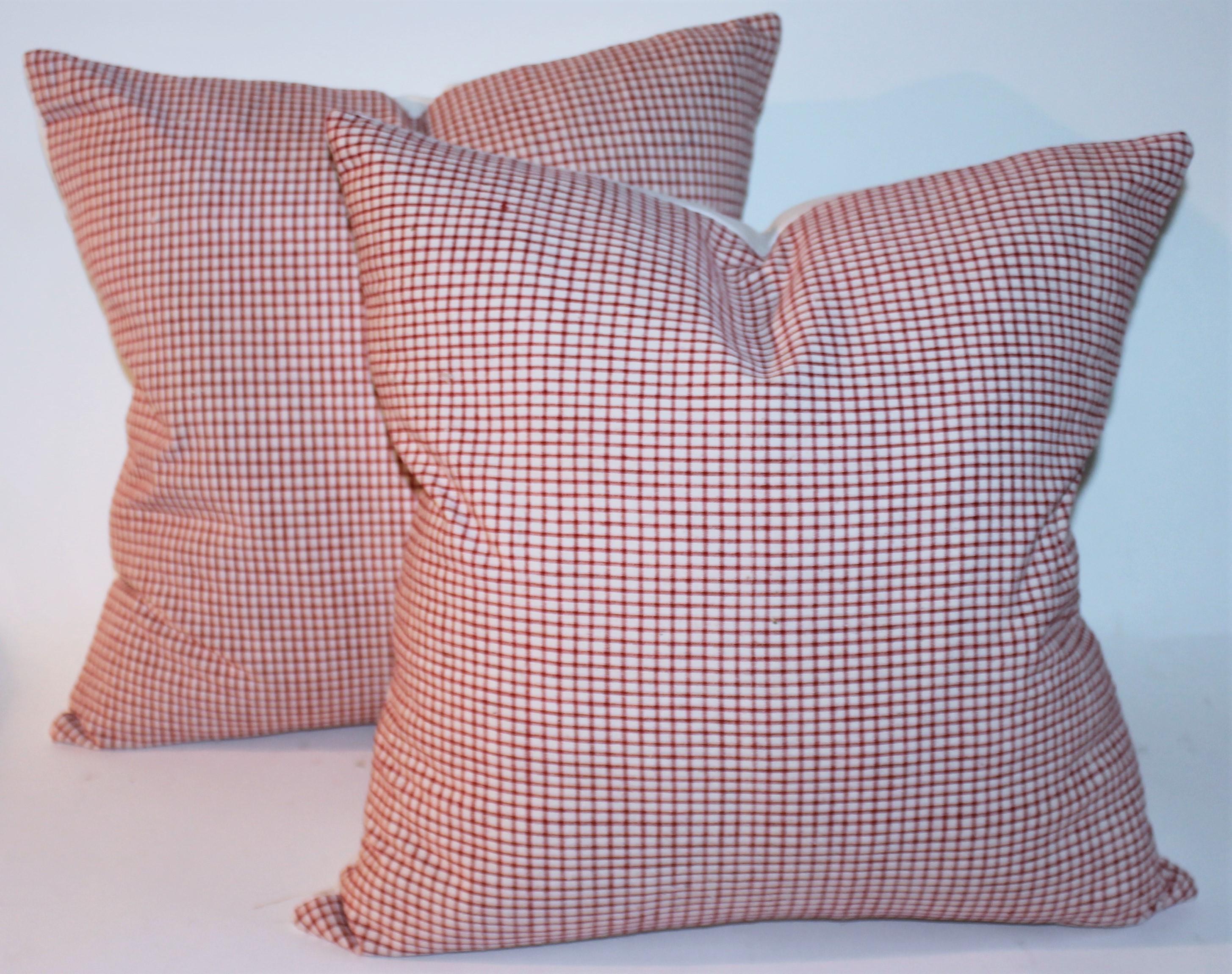 American 19thc Red & White Homespun Linen Pillows, Collection of Four For Sale