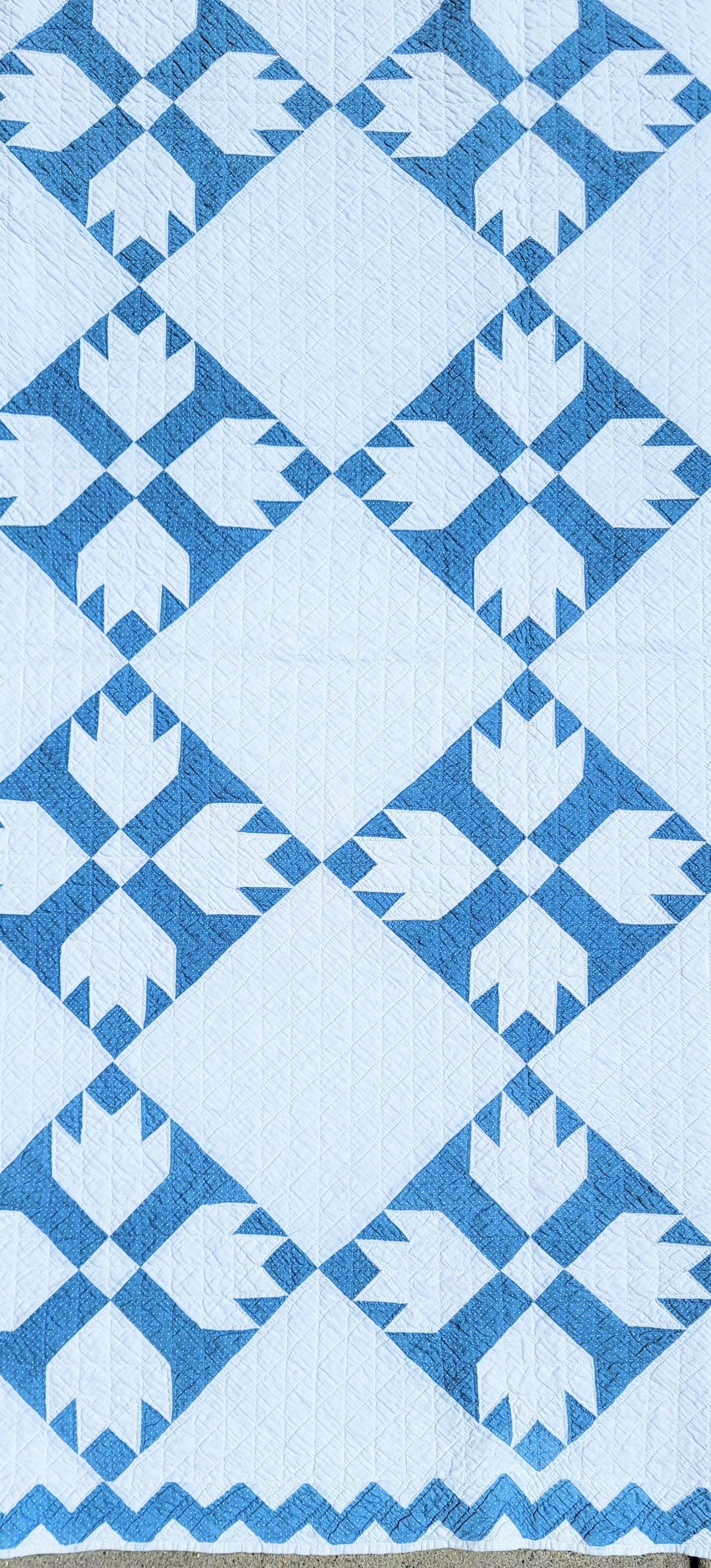 Adirondack 19thc Robin Egg Blue Calico Bear Paw Quilt For Sale