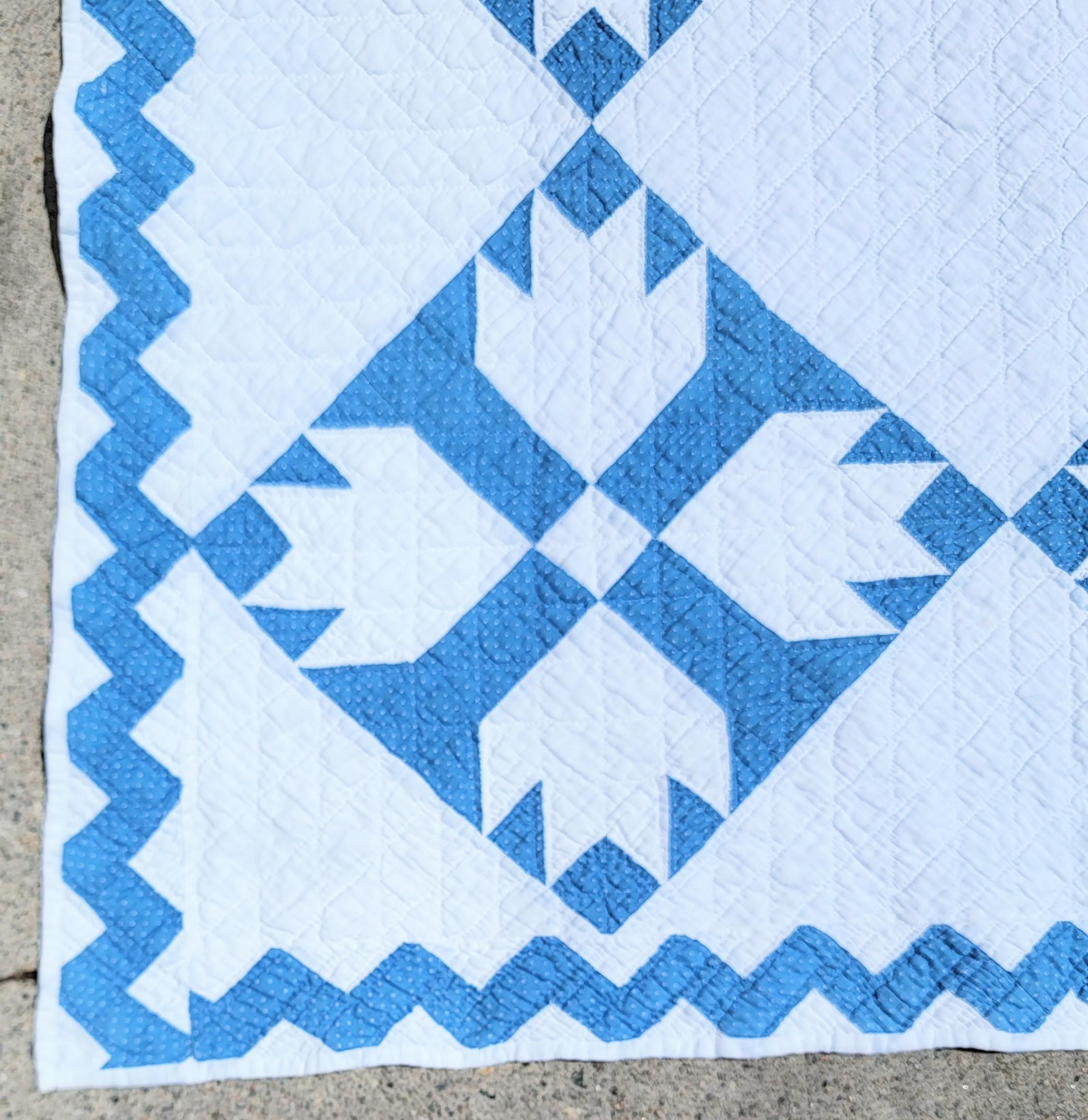 American 19thc Robin Egg Blue Calico Bear Paw Quilt For Sale