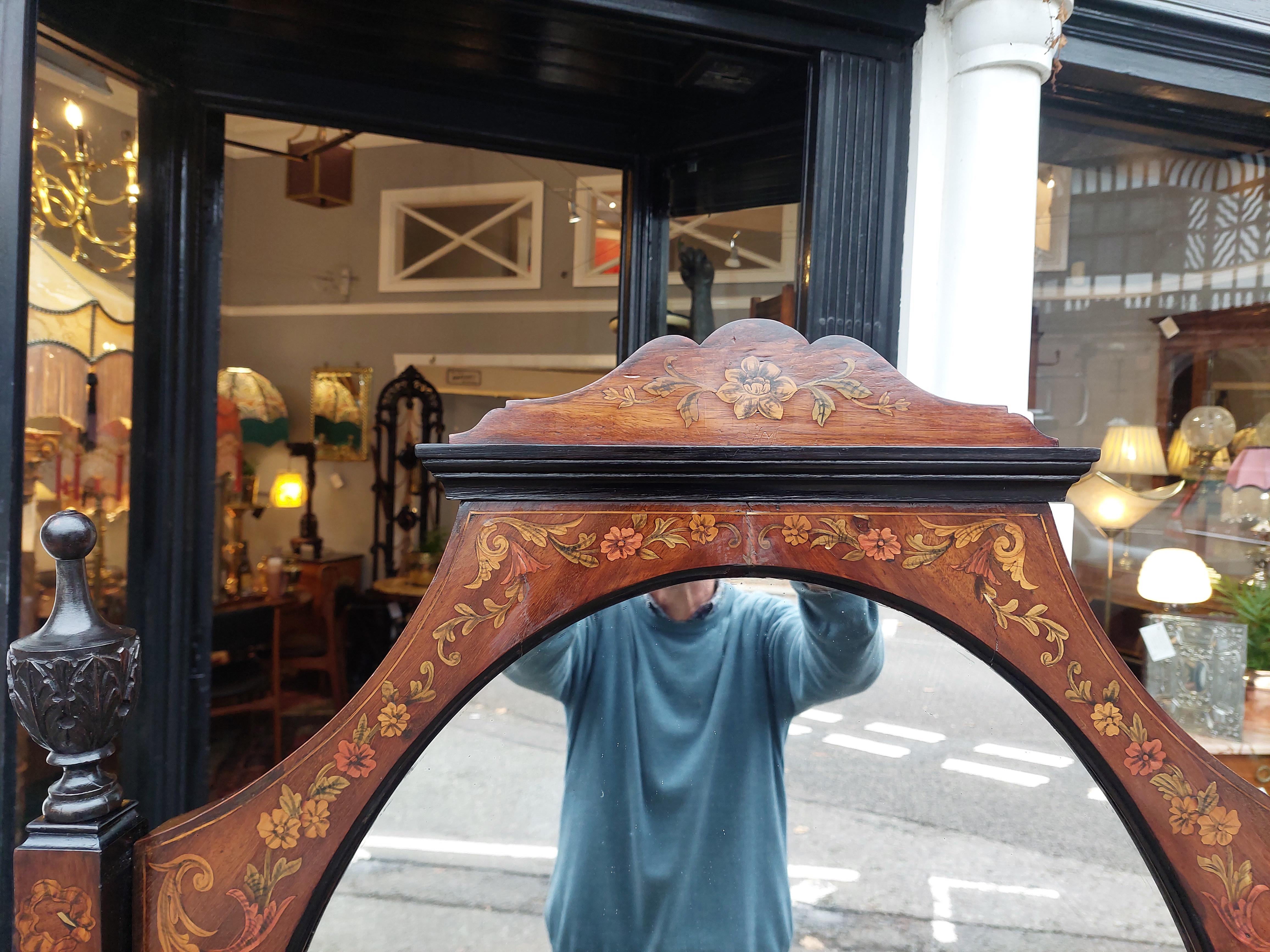 Inglese Specchio chevale intarsiato in palissandro e intarsio del XIX secolo in vendita