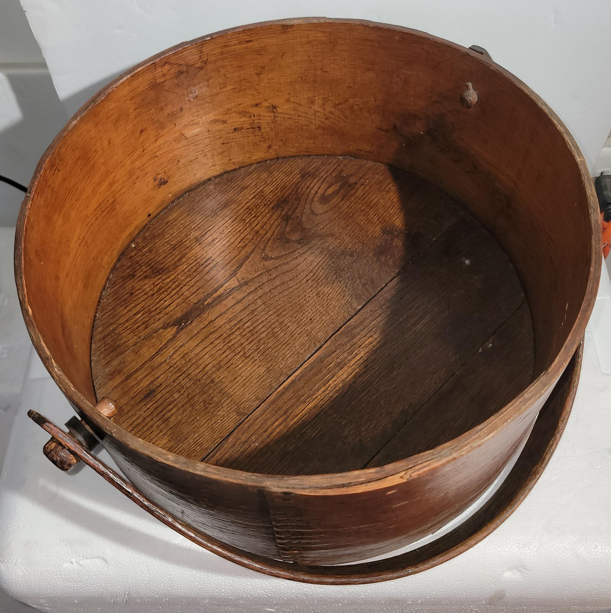 Adirondack 19thc Rounded Cheese Box With Handle For Sale