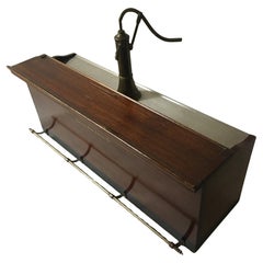 Échantillon de vendeur du 19e siècle Brunswick Balke Collender Co. Barre de carafe à liqueur avec rail