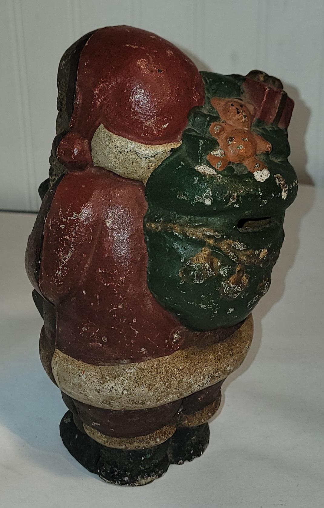 Artisanat Banque de centimes du Père Noël du 19e siècle en vente