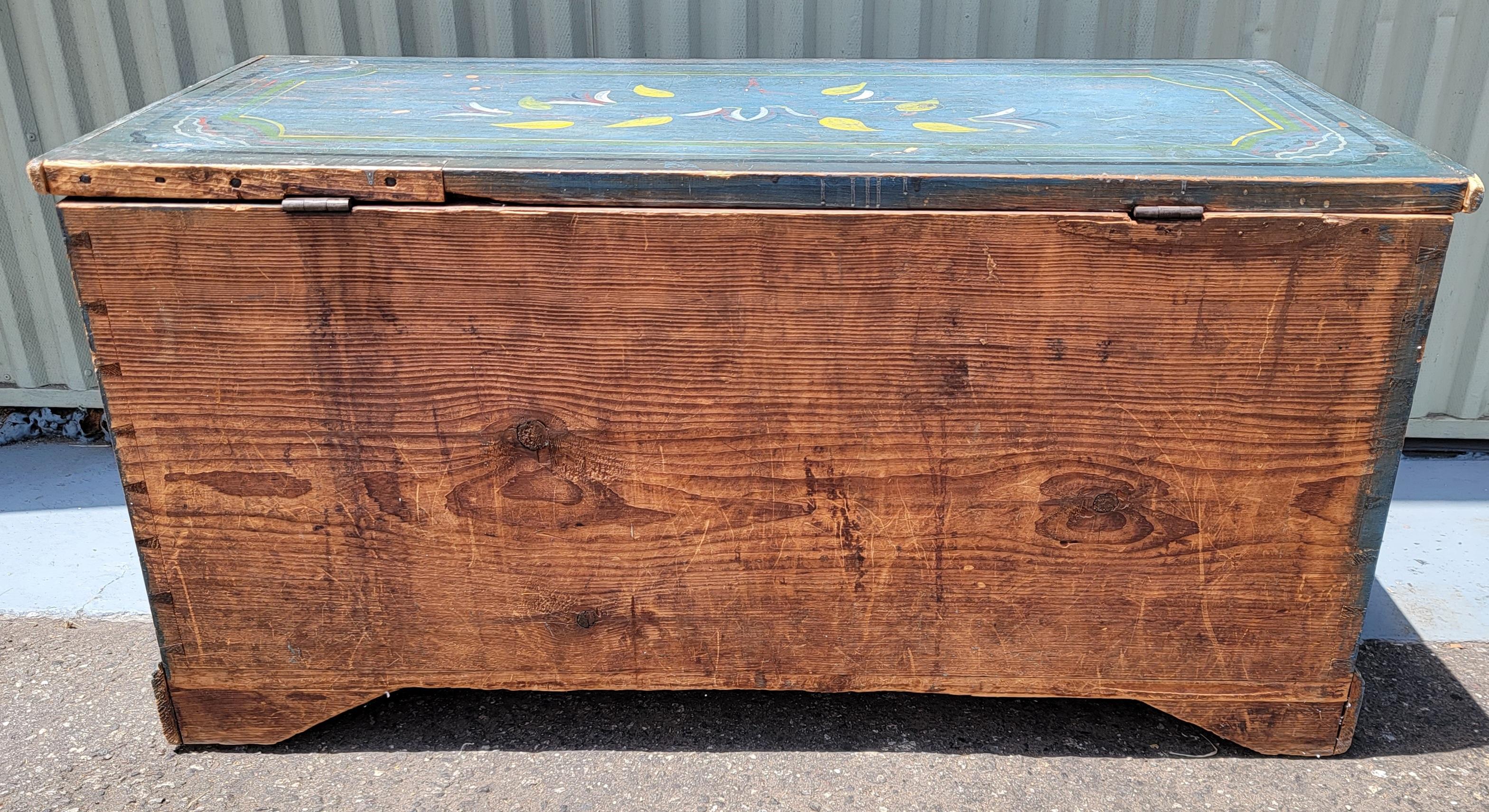 19Thc Schoharie County, New York Paint Decorated Blanket Chest For Sale 1