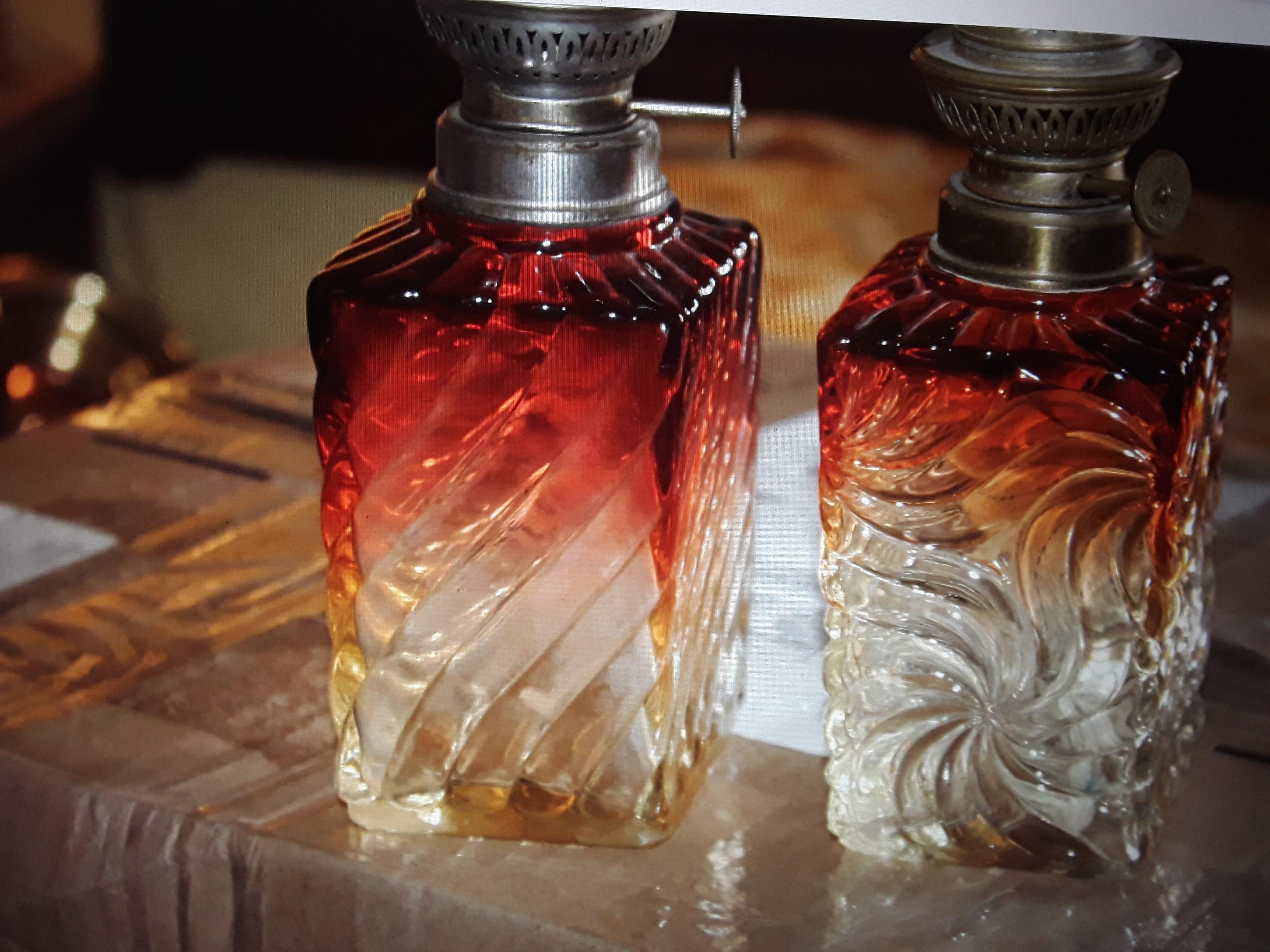 Ensemble de lampes à huile Baccarat en teinte rose, 19e siècle, belles et prêtes à être restaurées en vente 4