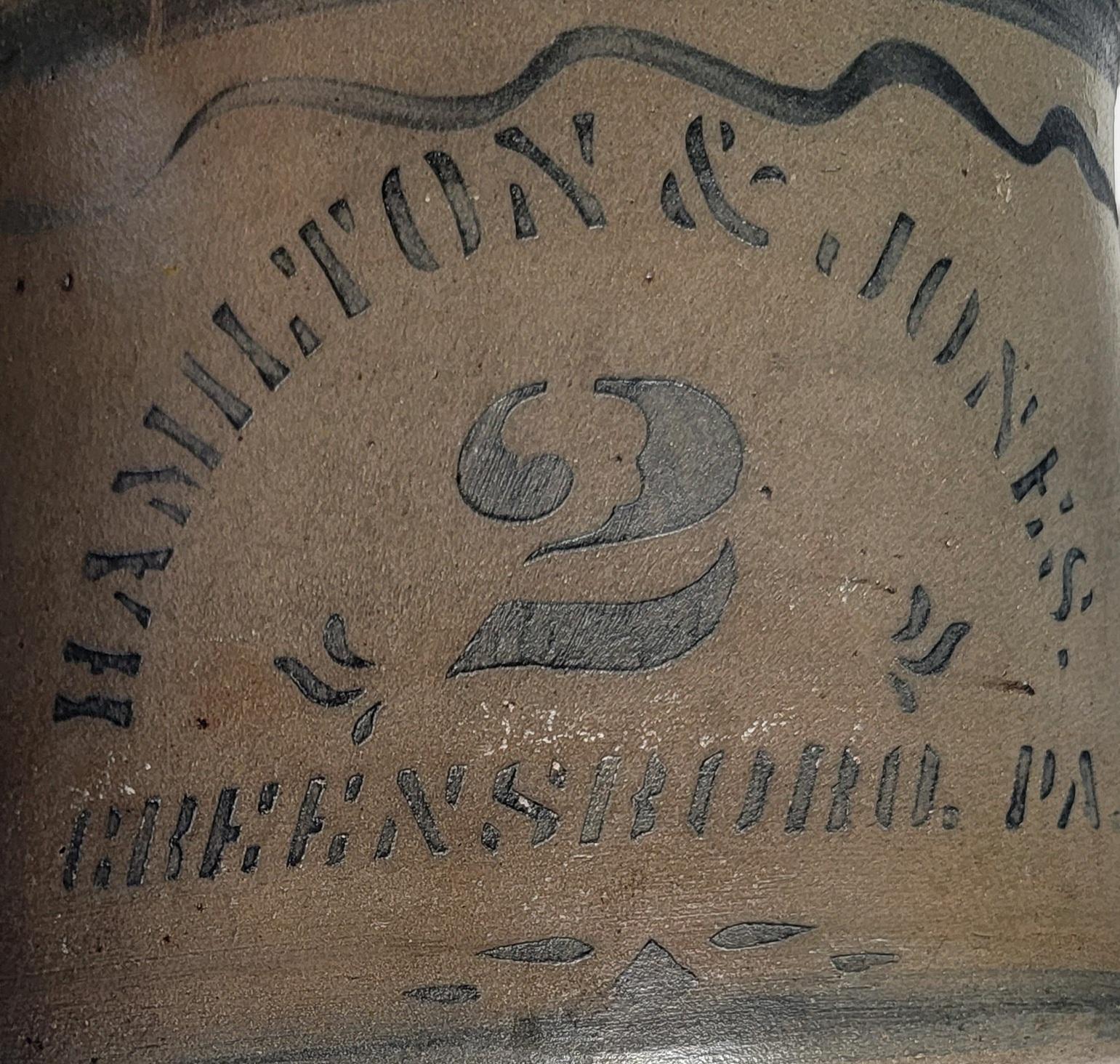 Country Butter Crock 2 Gallon signé Hamilton & Jones, 19ème siècle en vente