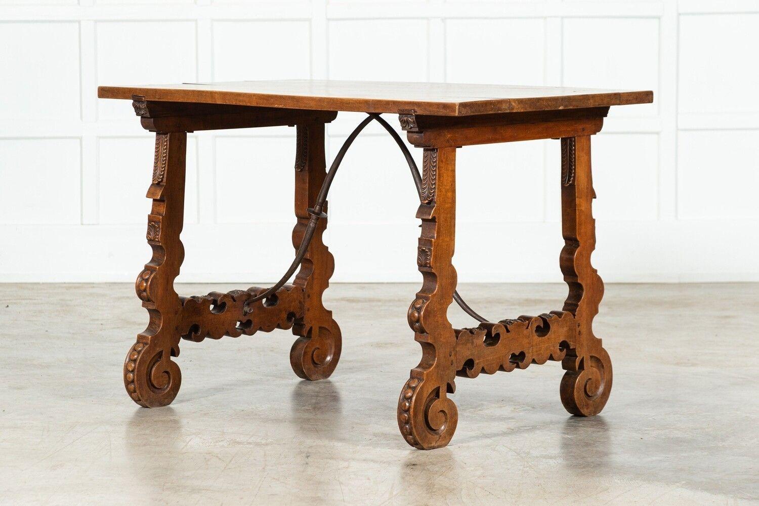 19. Jahrhundert Spanischer Fruchtholz-Intarsien-Bocktisch im Angebot 13