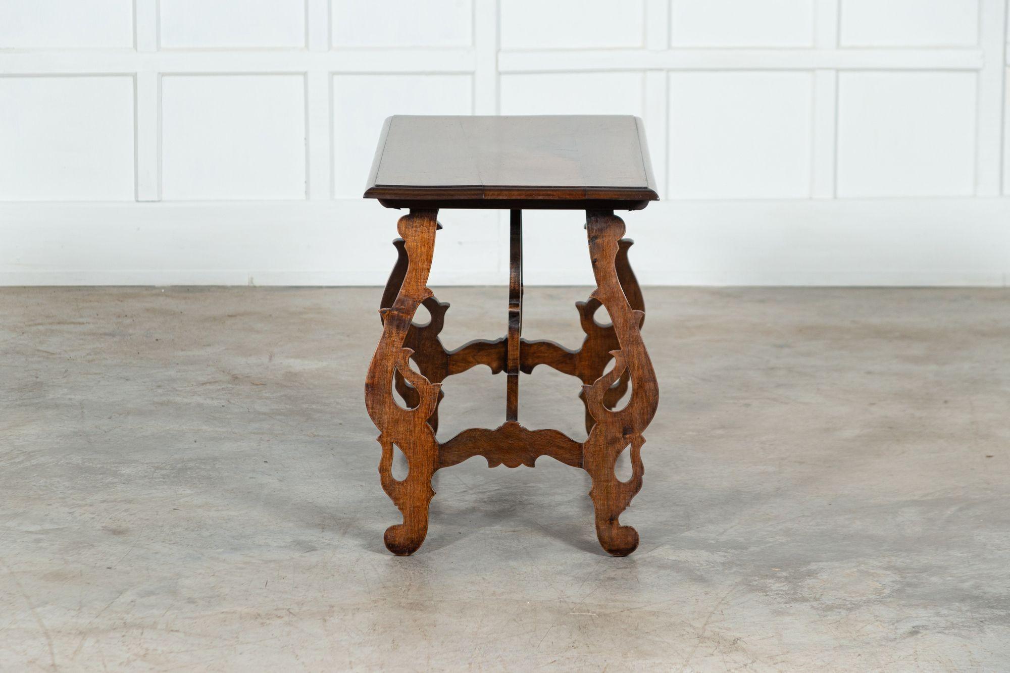 19th Century Spanish Walnut Trestle Table For Sale 1