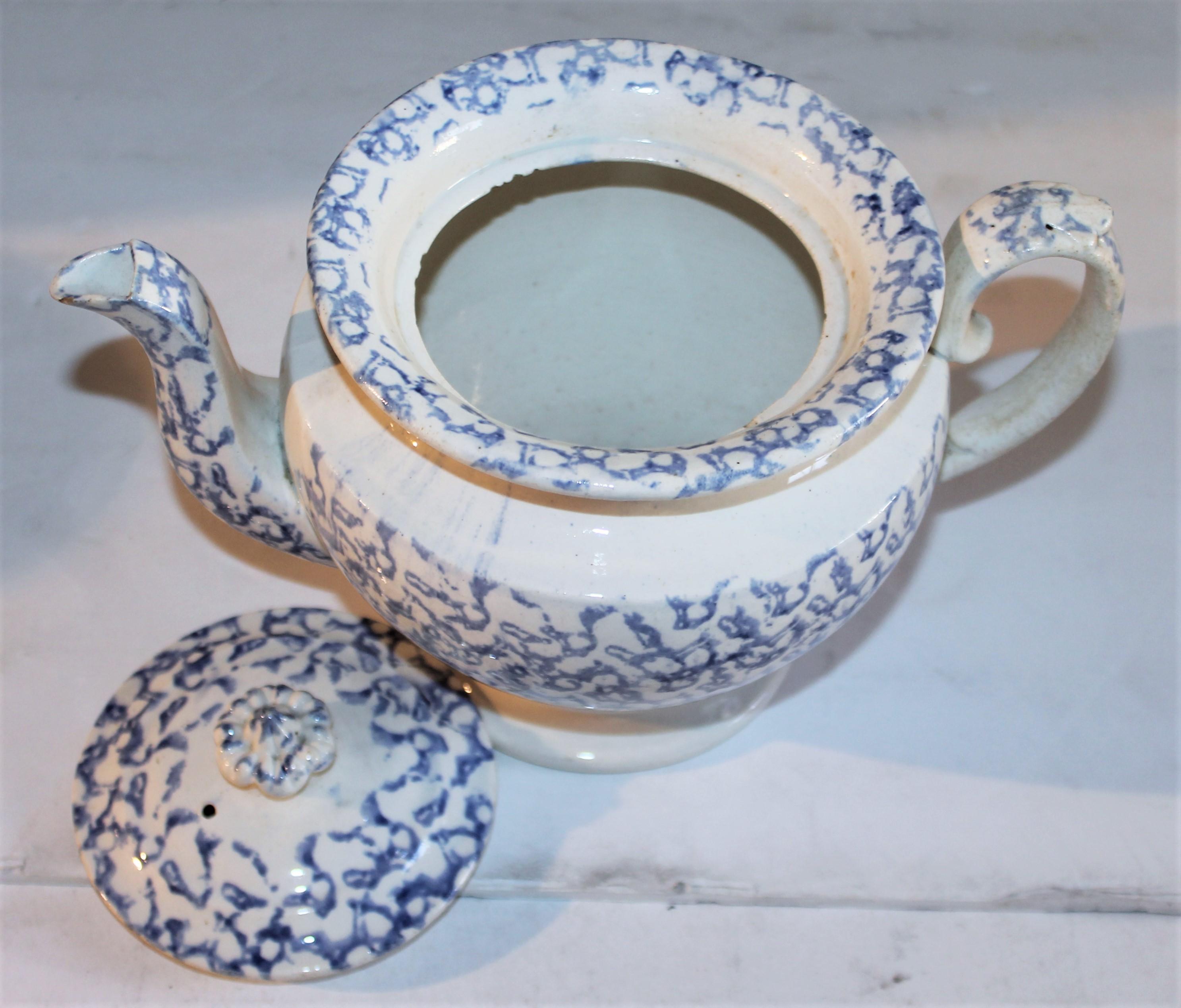 American 19Thc Spatter Ware Tea Pot For Sale
