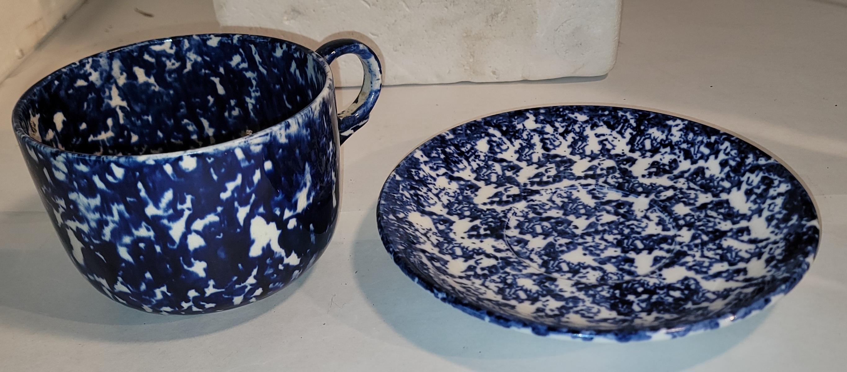 19Thc Schwamm Ware Mush Tasse und Untertasse Set (amerikanisch) im Angebot