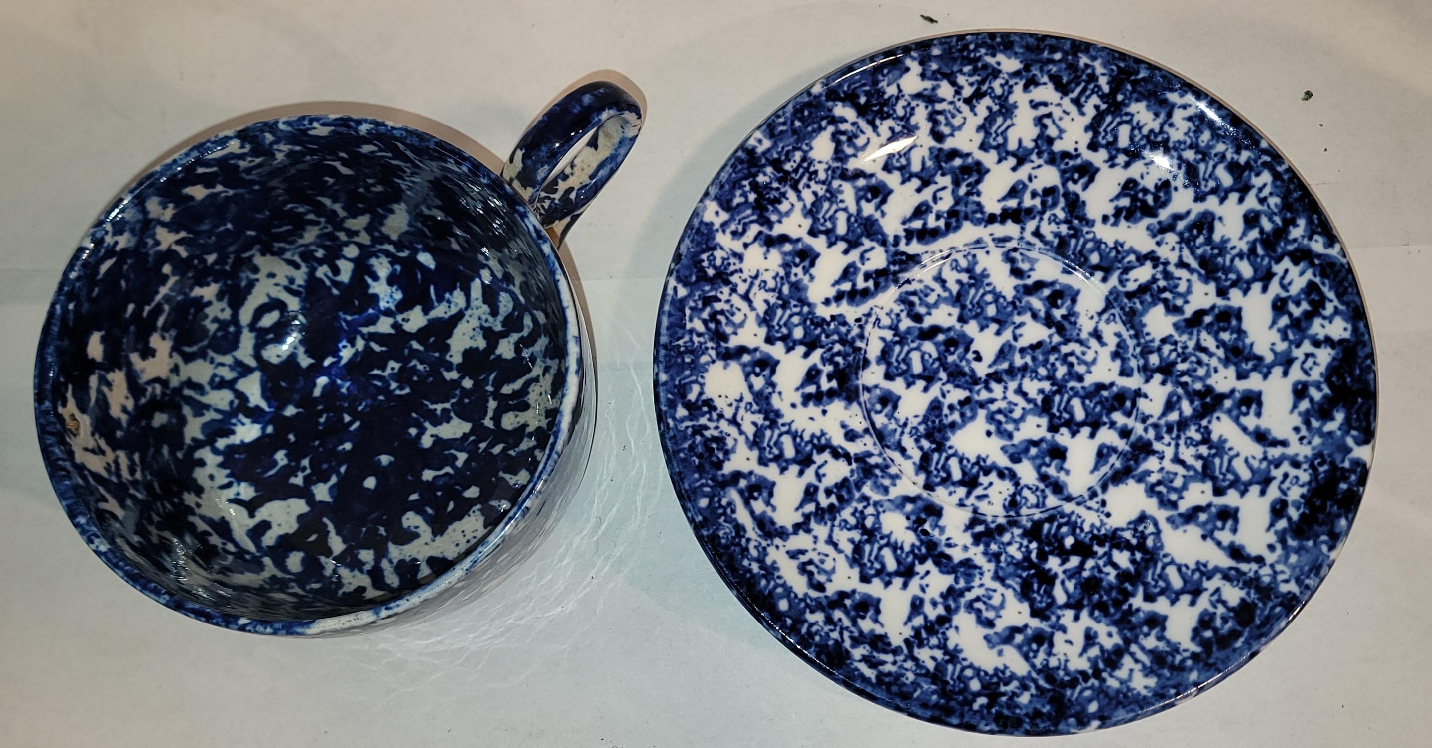 19Thc Schwamm Ware Mush Tasse und Untertasse Set (Handgefertigt) im Angebot