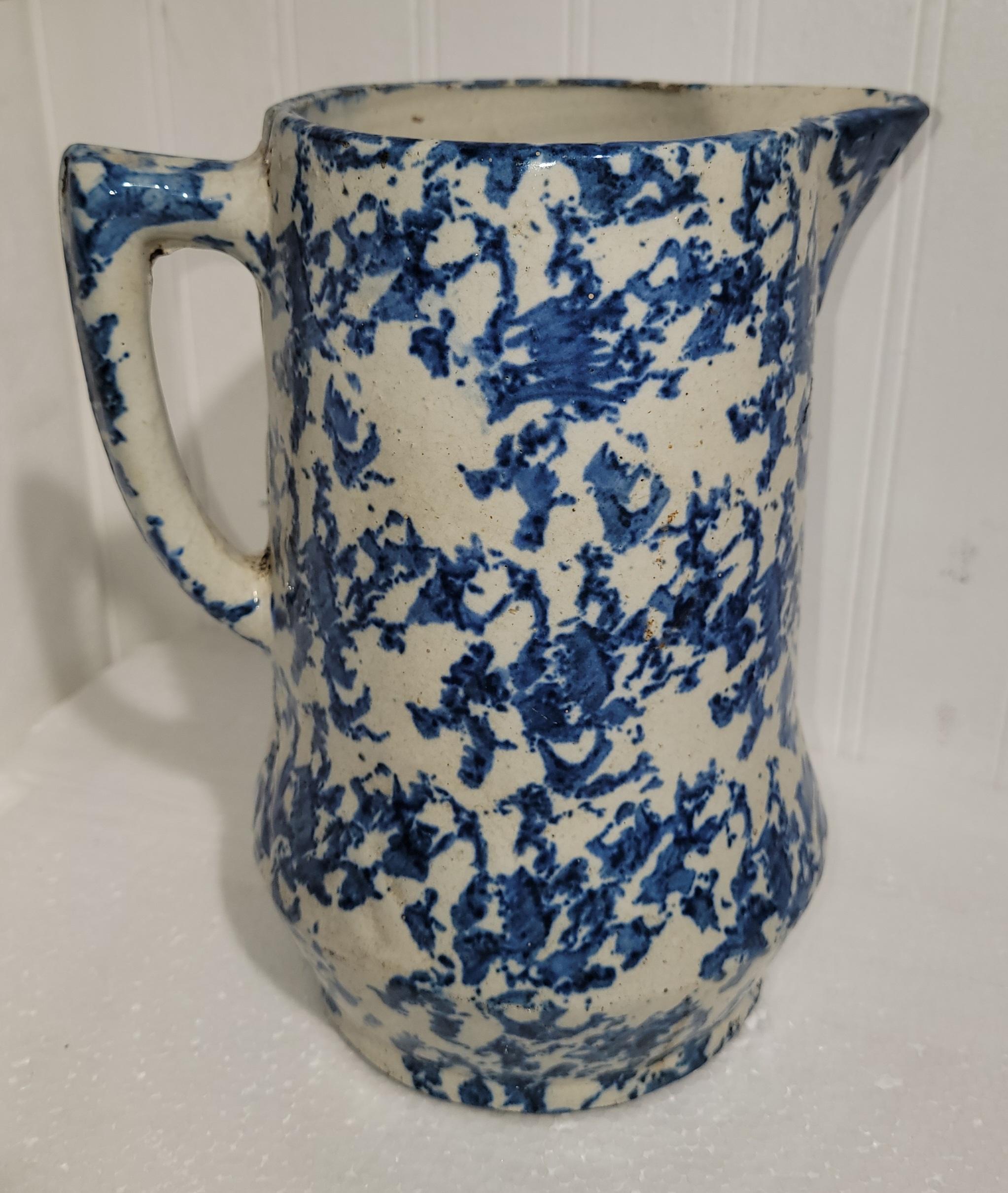 19thc spongeware pitcher. blue and white sponge pattern. Great condition wonderful age to the paint and interior of the pitcher.