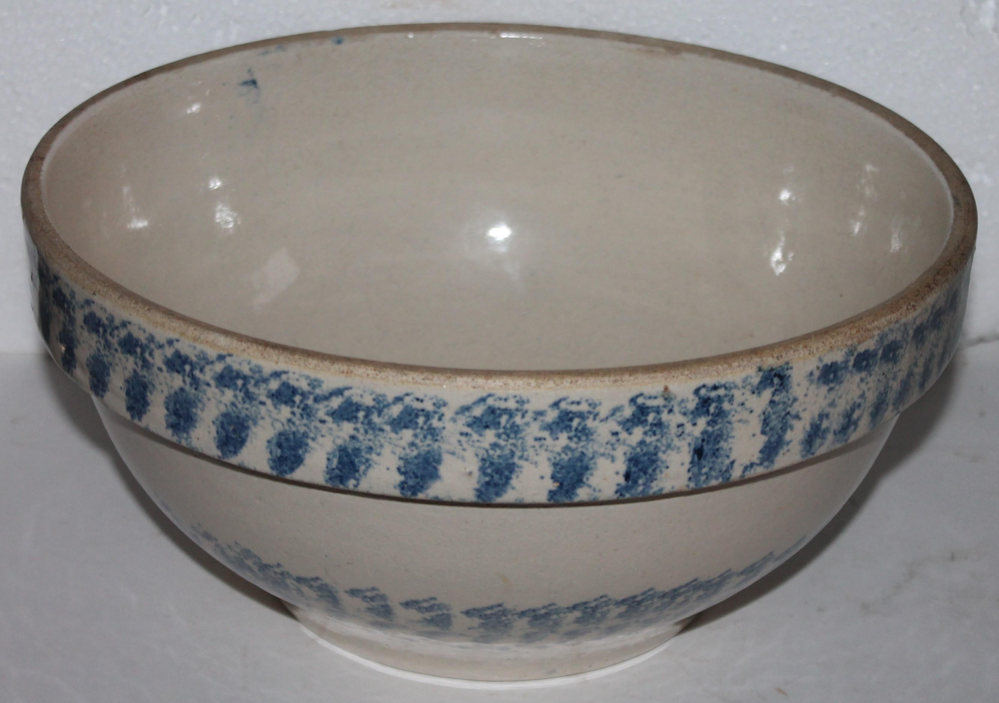 This 19th century pattern sponge ware pottery batter bowl is in fine condition. It is most unusual form and pottery type. This is a handmade pottery bowl.