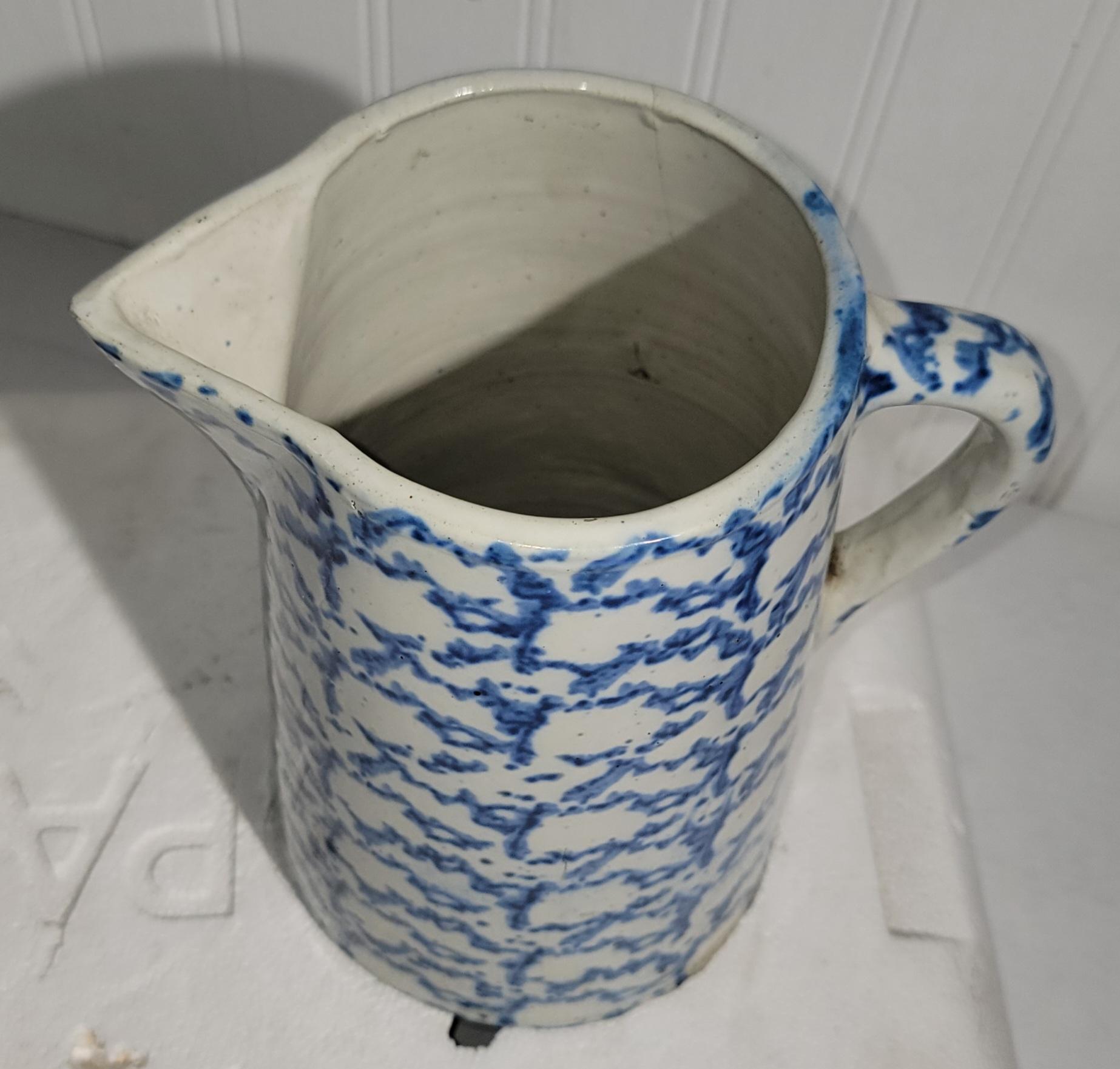 19Thc Sponge Ware Pottery Pitchers -Collection of Four For Sale 7