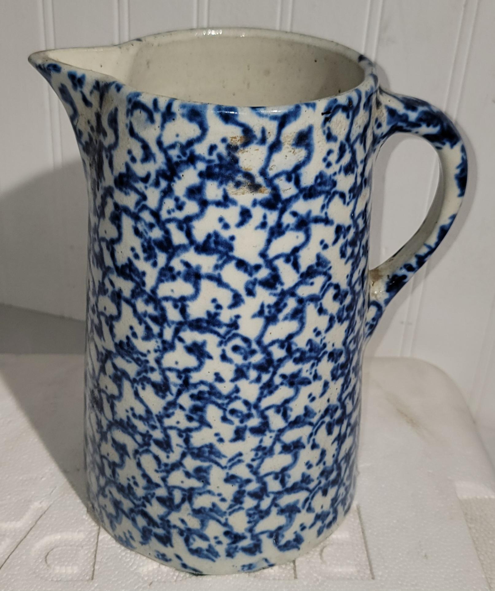 19Thc Sponge Ware Pottery Pitchers -Collection of Four For Sale 2
