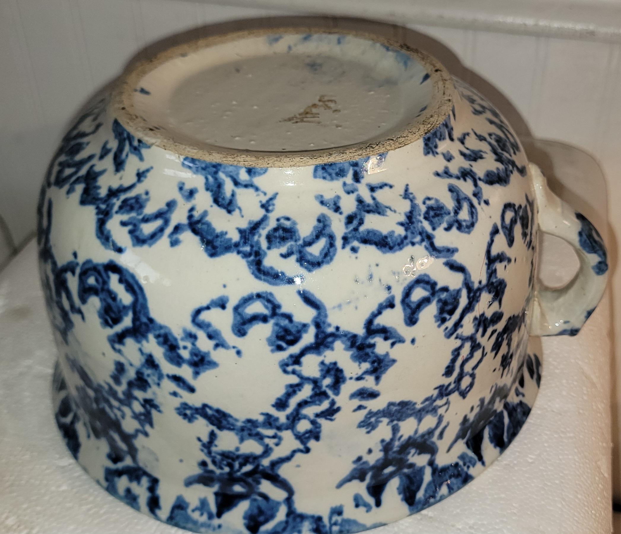 19. Jahrhundert Schwamm Ware Töpfchen im Zustand „Gut“ im Angebot in Los Angeles, CA