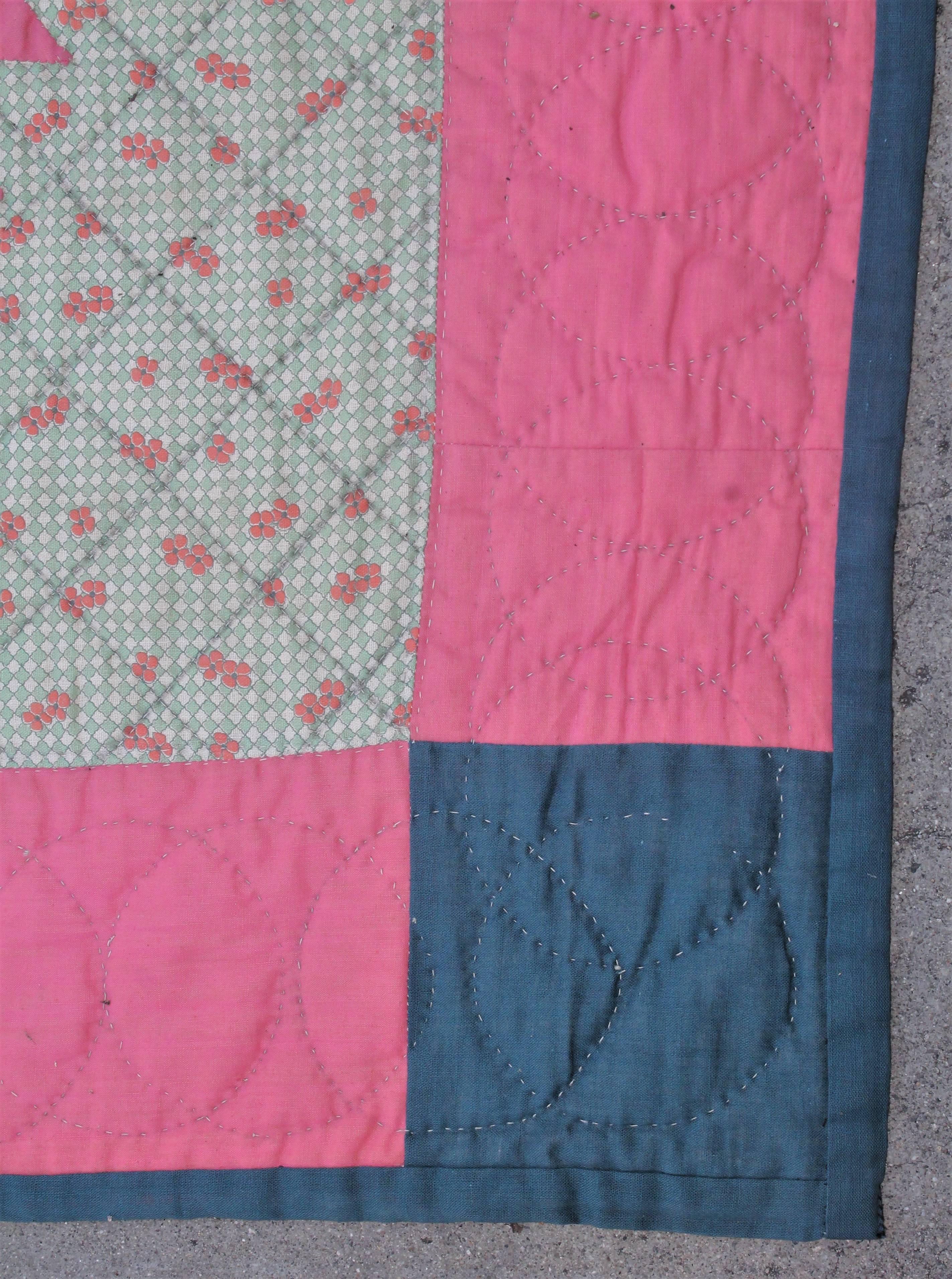 Hand-Crafted 19thc Star Quilt, Eight Point Pattern For Sale