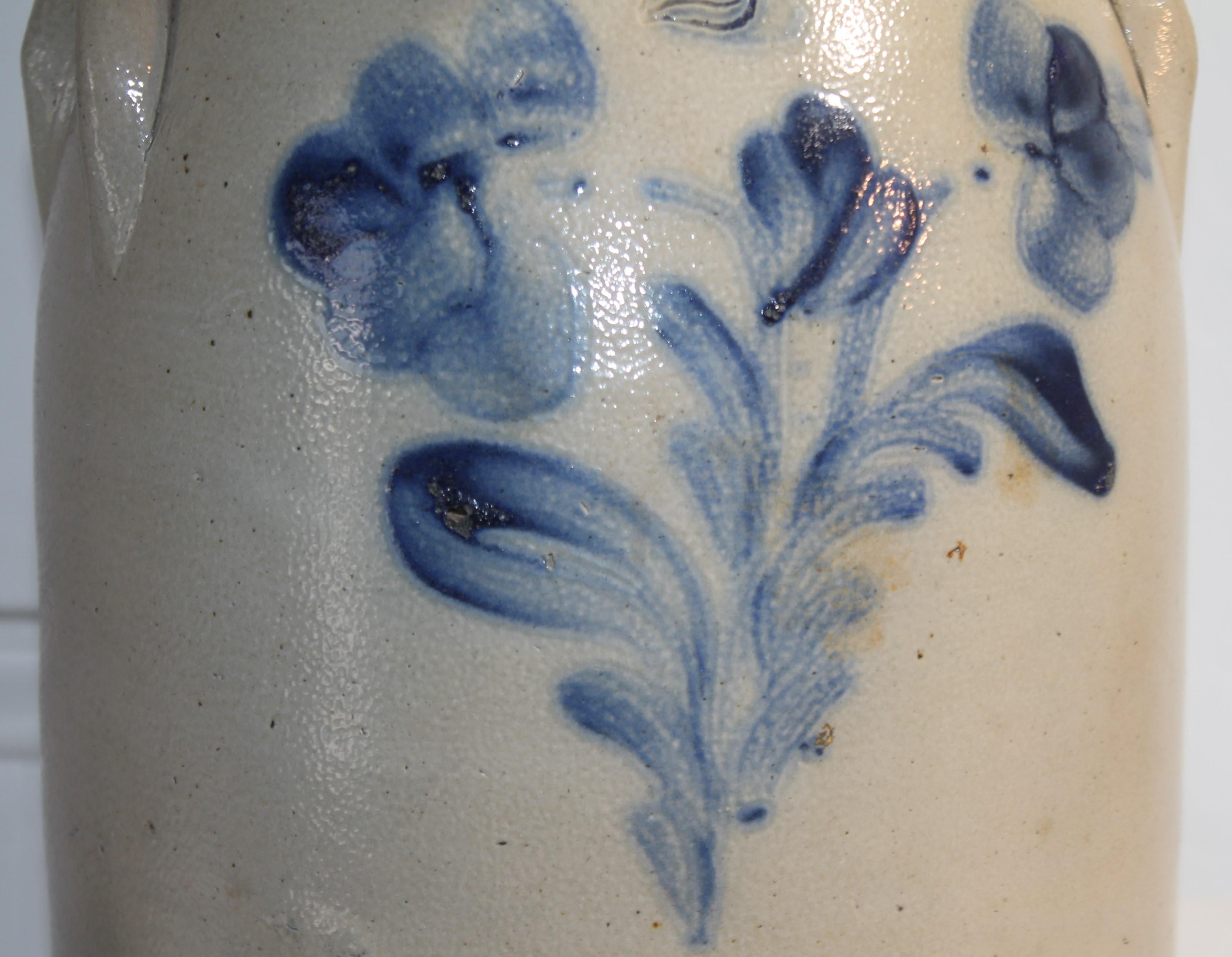 Vase de lampe de table en grès du 19e siècle en vente 4