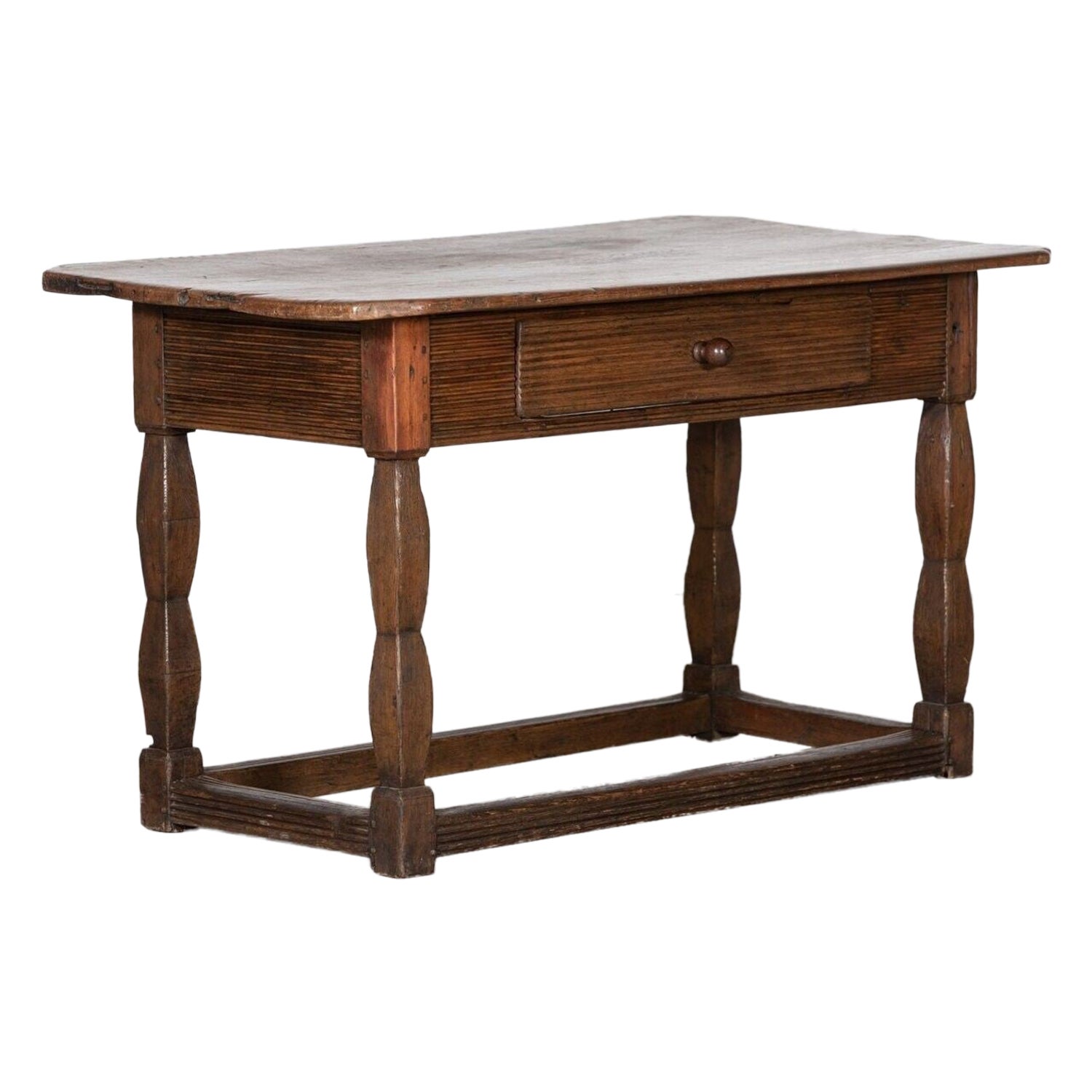 Mesa de refectorio provincial sueca de pino del siglo XIX