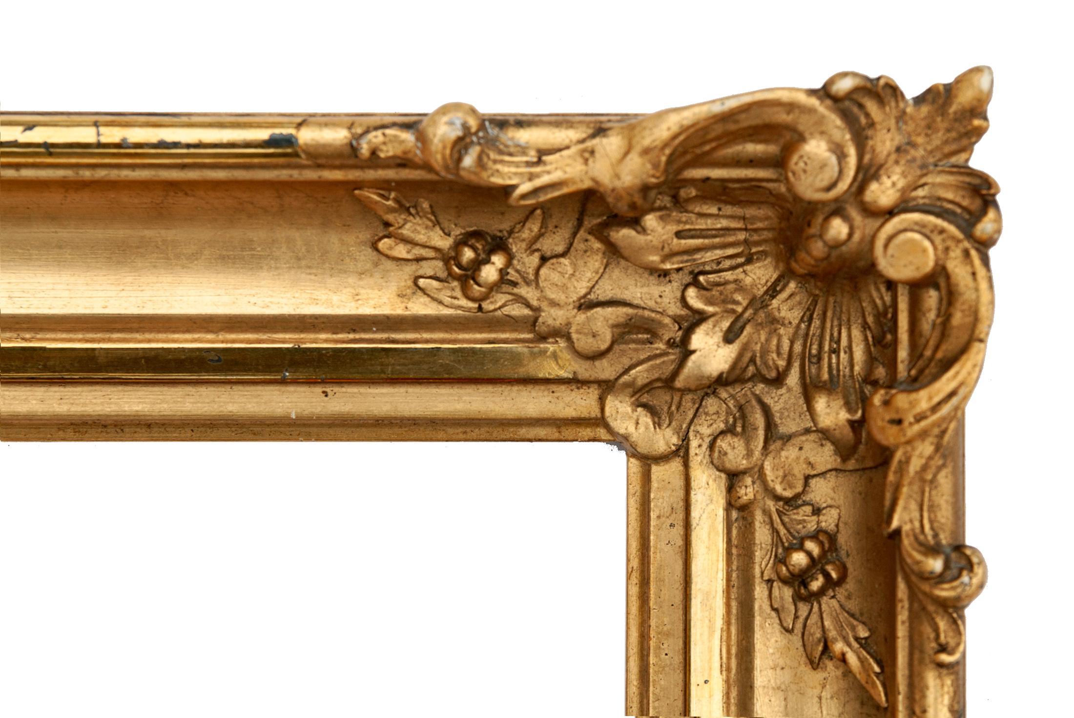 XIXe siècle Miroir biseauté en bois doré de style baroque suisse du 19e siècle en vente