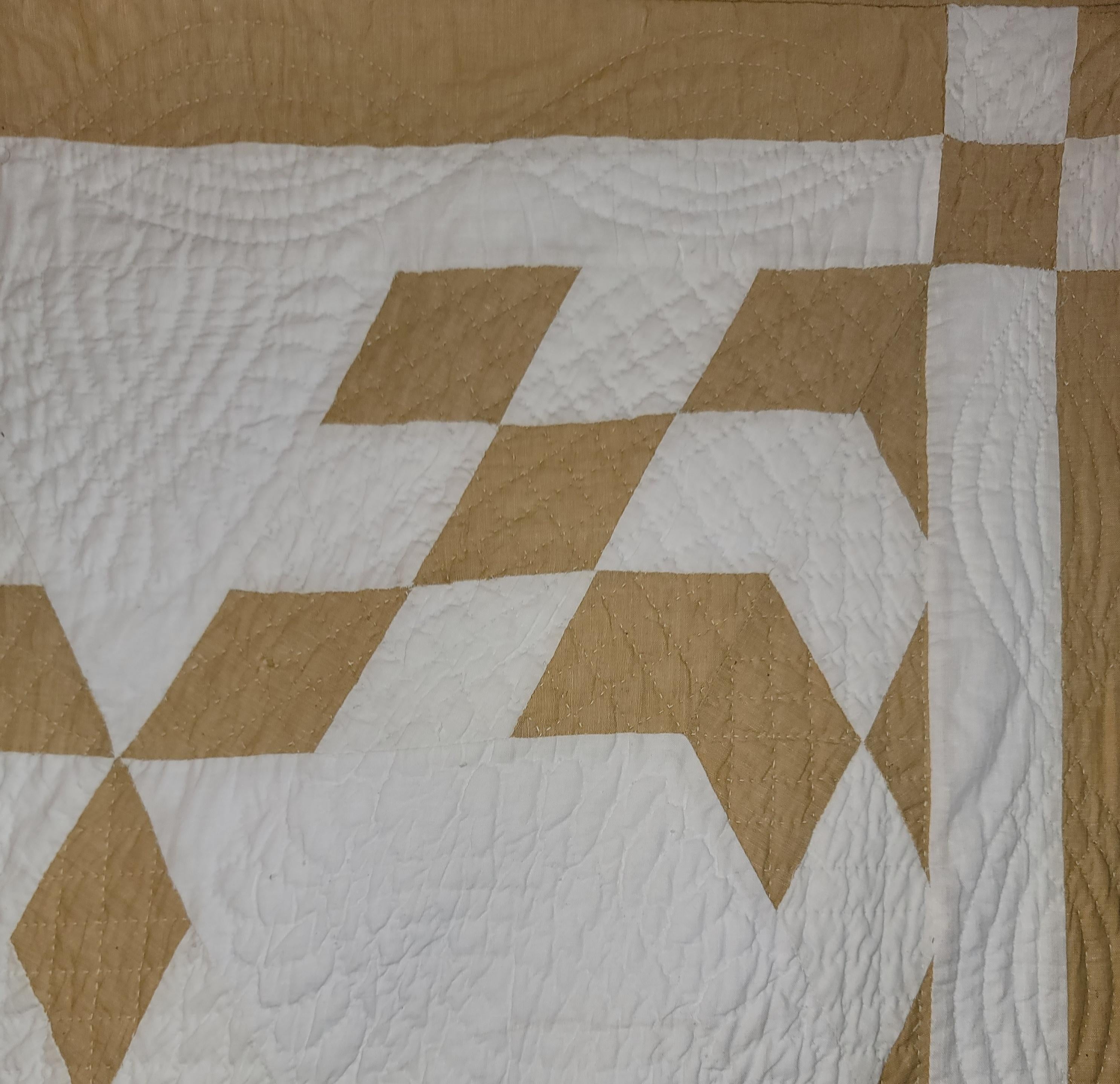 Late 19th Century 19Thc Tan & White Star Variation Quilt For Sale