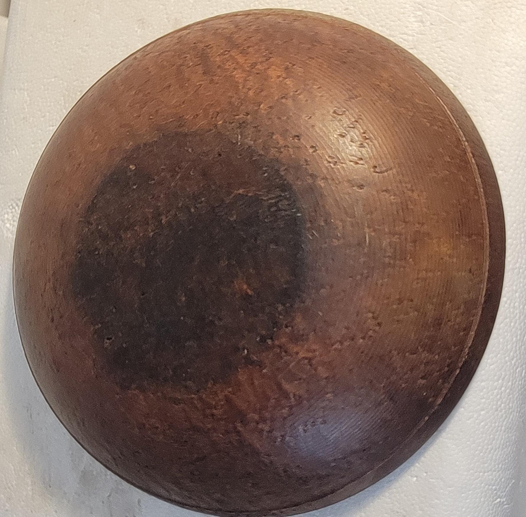 19thc original aged butter bowl in tiger maple.This hand carved butter bowl is in good condition.