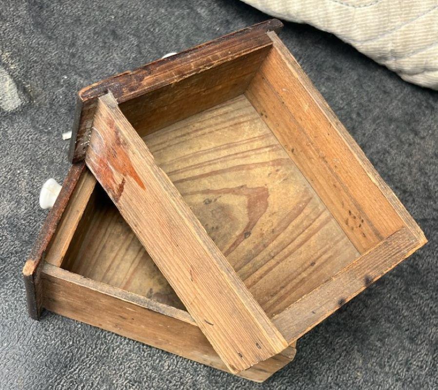 American 19thc Wall Hanging Spice Box With Porcelain Knobs For Sale