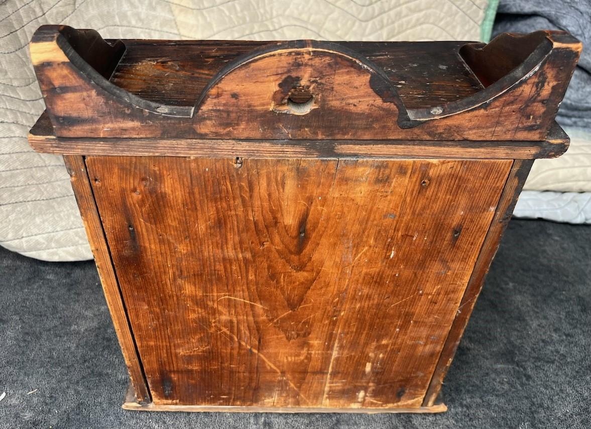19thc Wall Hanging Spice Box With Porcelain Knobs In Good Condition For Sale In Los Angeles, CA