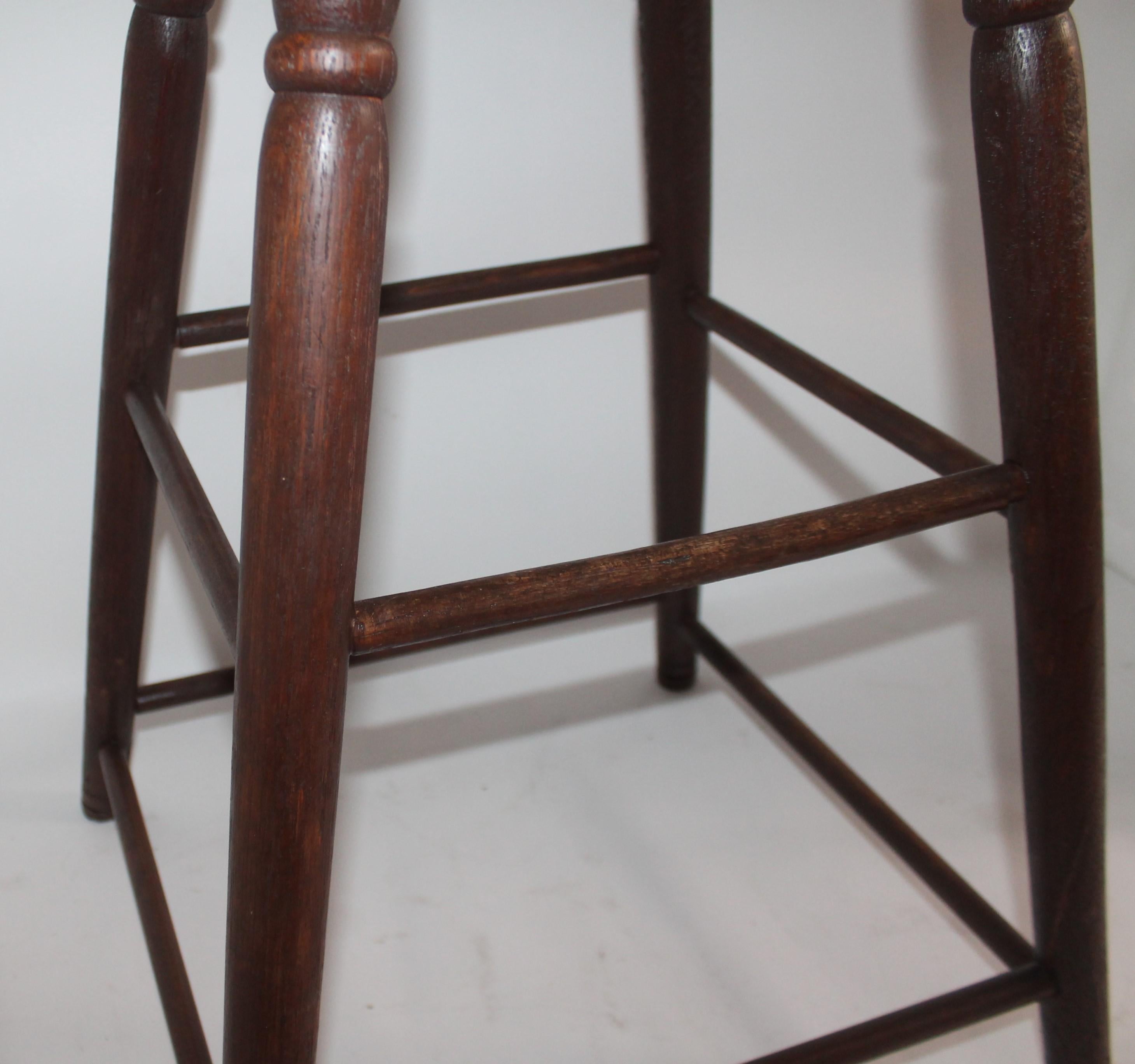 19th Century Weavers Stool in Natural Surface In Good Condition For Sale In Los Angeles, CA